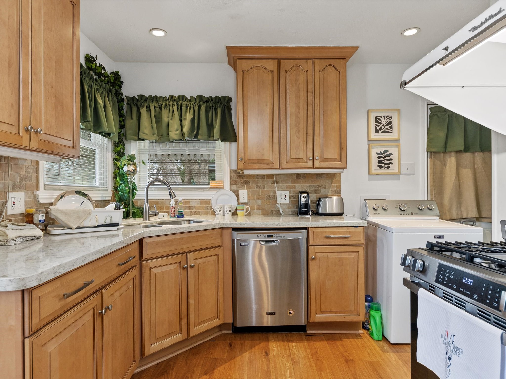 2153 W Lotus Avenue, Fort Worth, TX, 76111