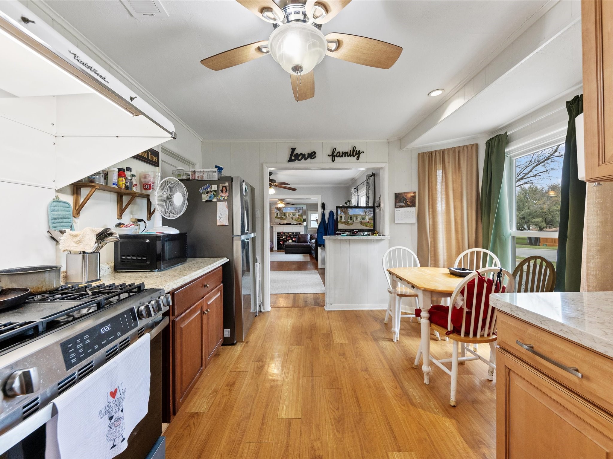 2153 W Lotus Avenue, Fort Worth, TX, 76111