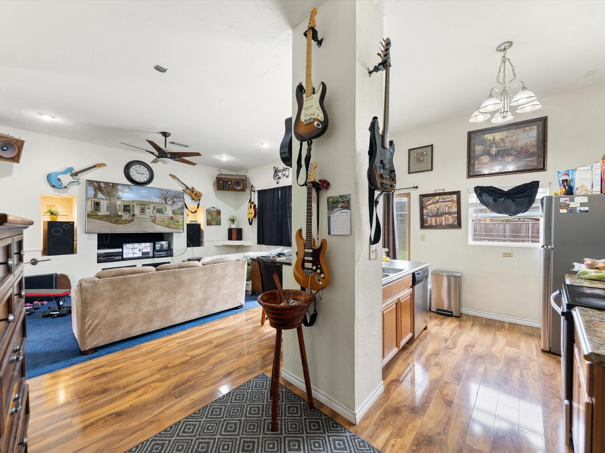 2153 W Lotus Avenue, Fort Worth, TX, 76111