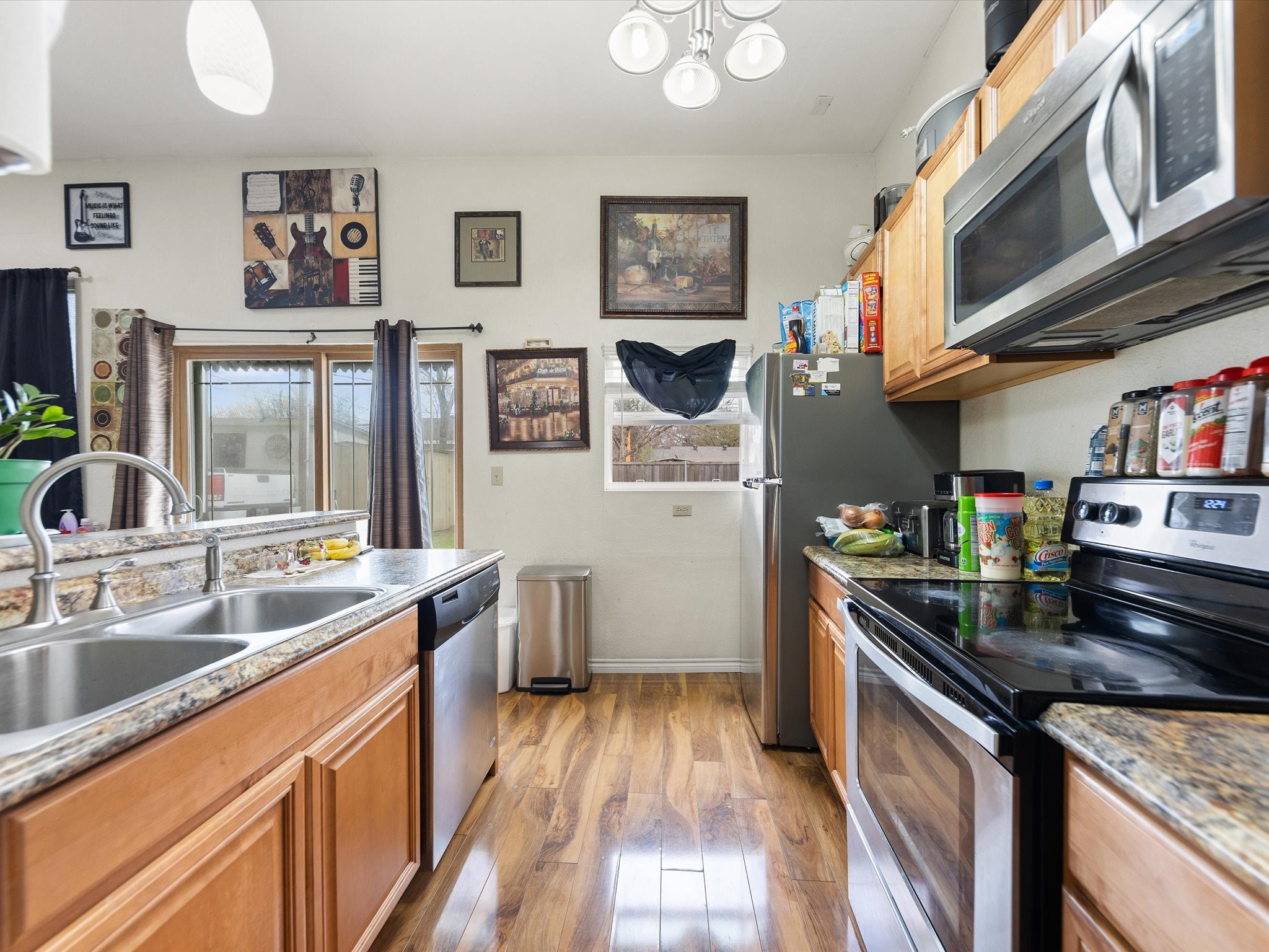 2153 W Lotus Avenue, Fort Worth, TX, 76111