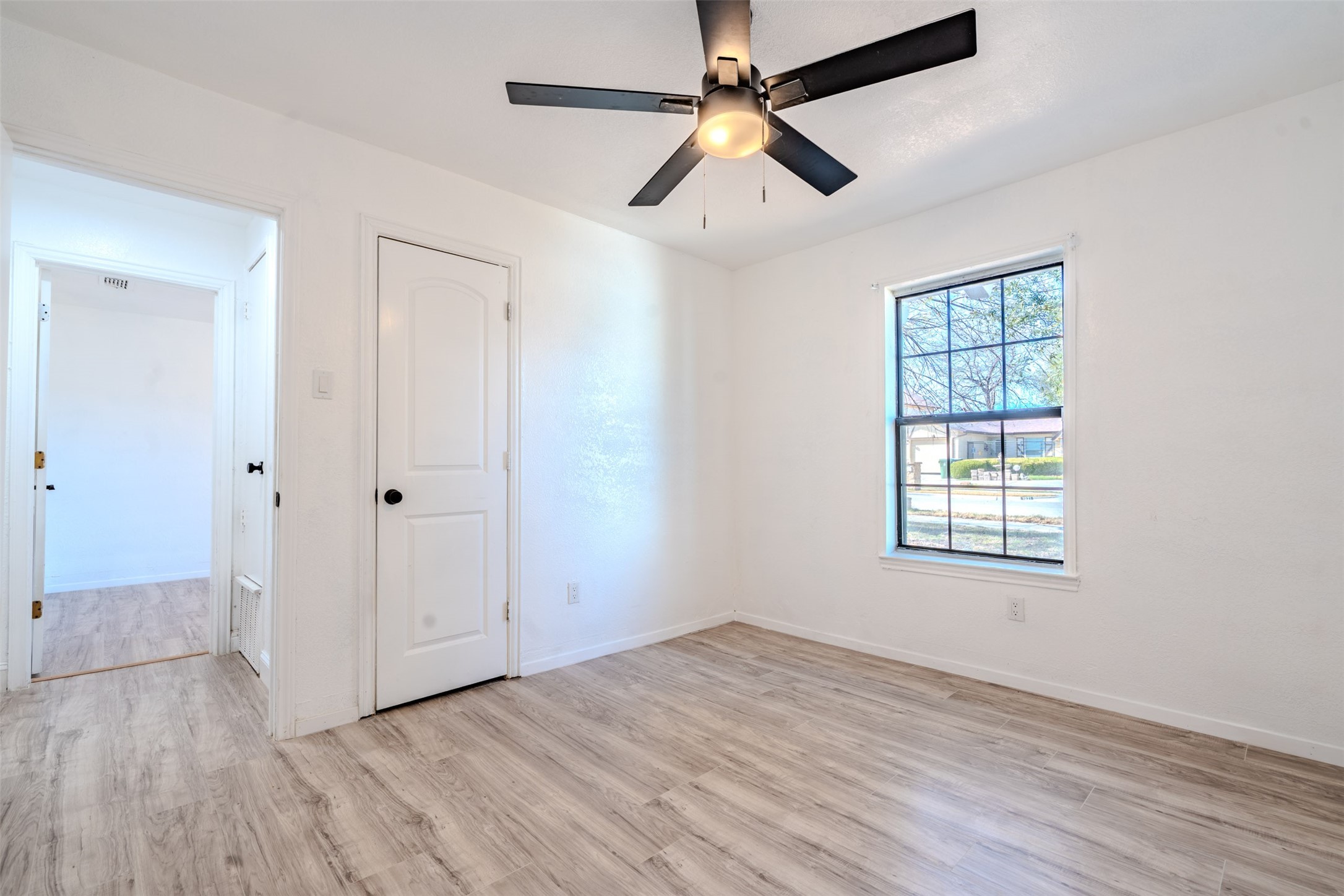 1022 Shenandoah Drive, Arlington, TX, 76014