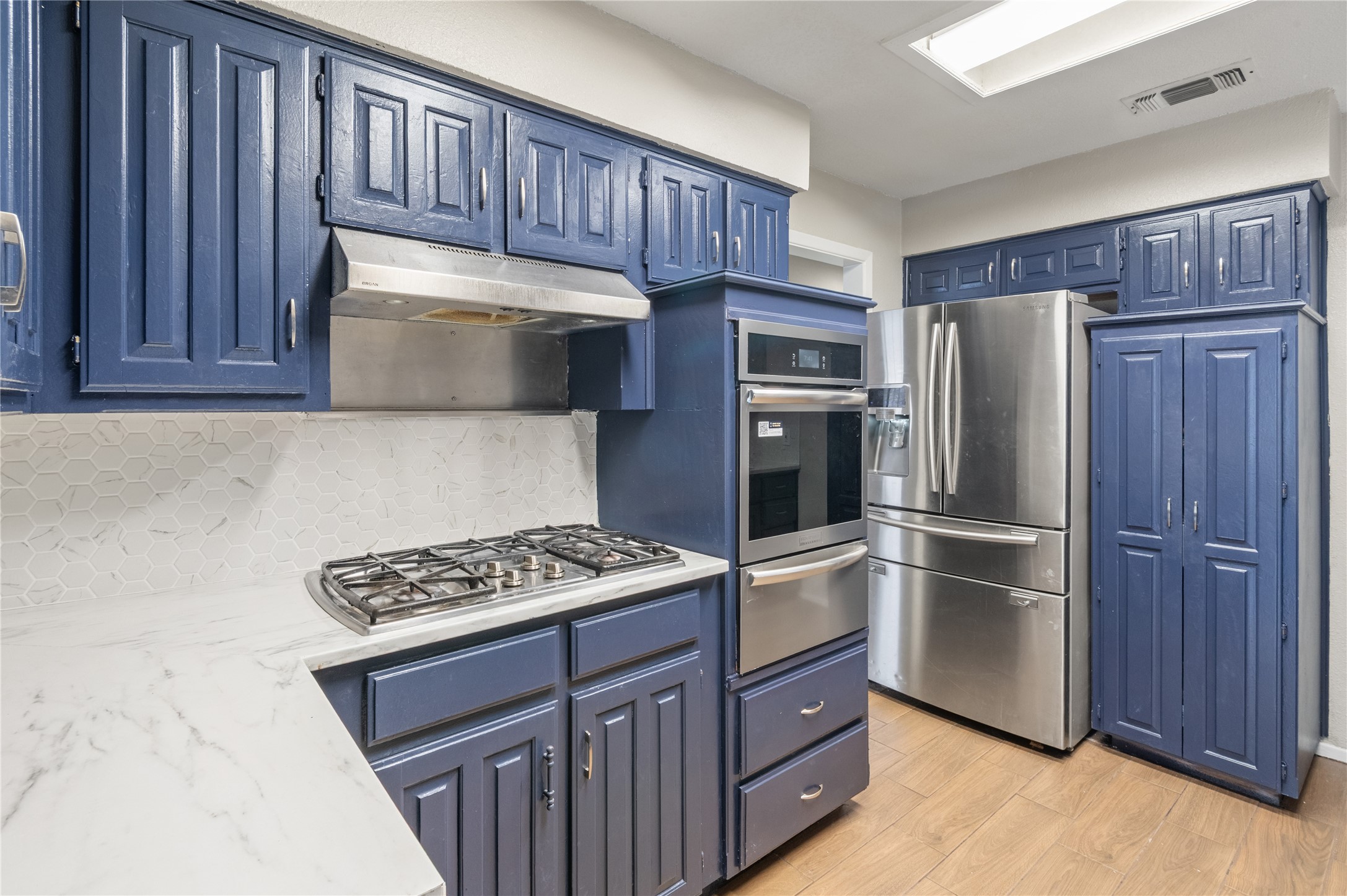 1710 Sylvan Drive, Arlington, TX, 76012