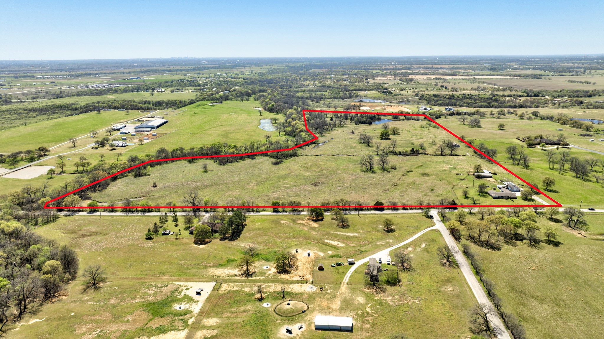 Property photo 01 of 12592 Friendship Road Pilot, Point, TX 76258 | MLS #21205320