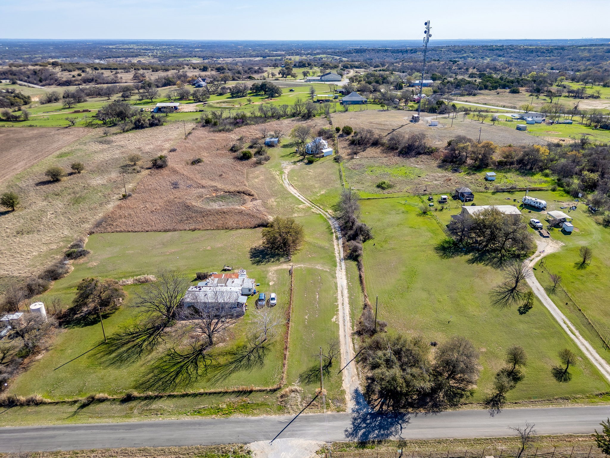 320 Windy Hill Lane, Springtown, TX, 76082