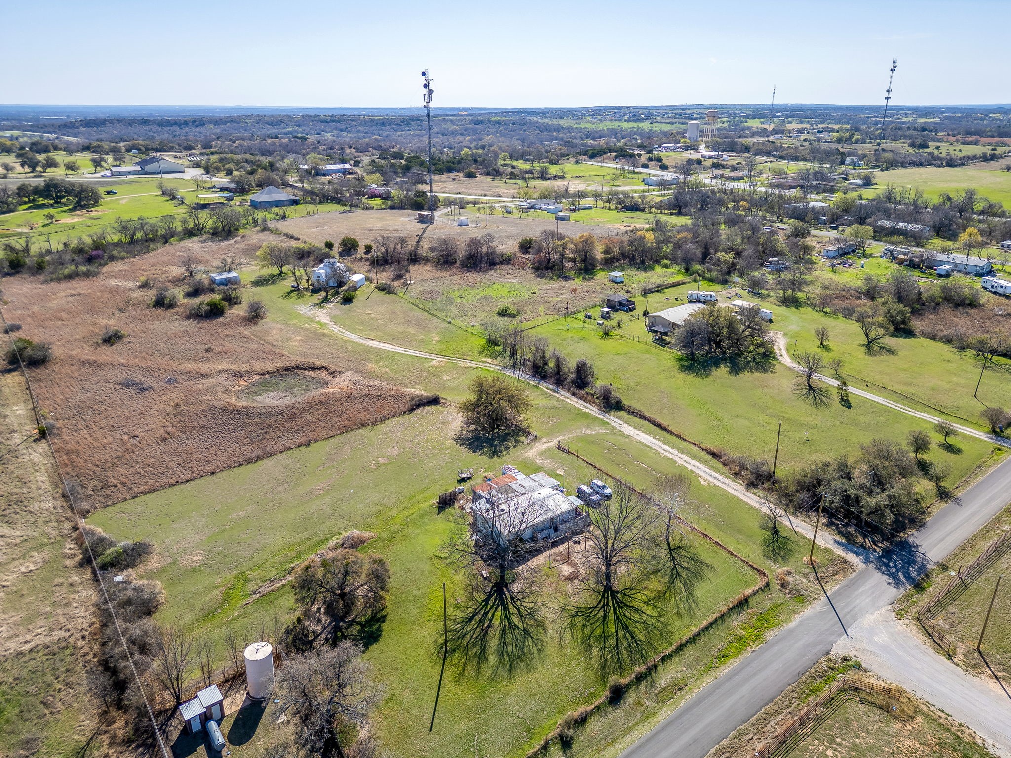 320 Windy Hill Lane, Springtown, TX, 76082