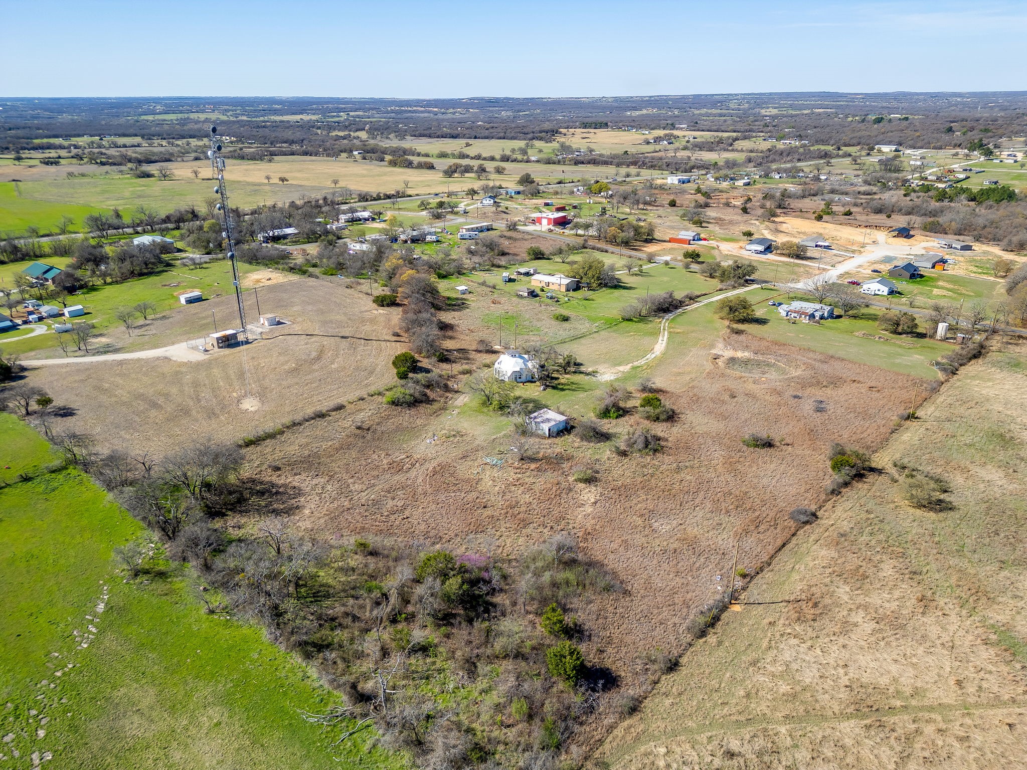 320 Windy Hill Lane, Springtown, TX, 76082