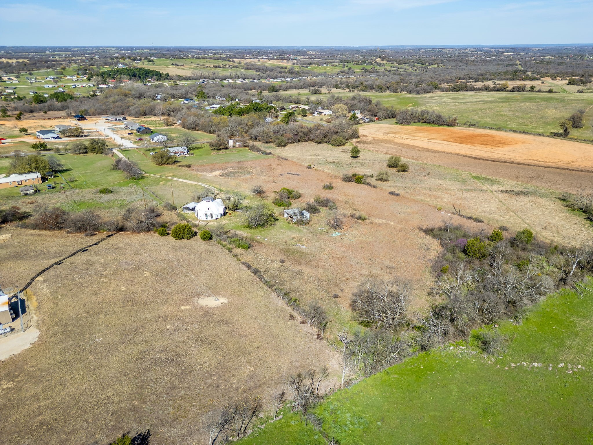 320 Windy Hill Lane, Springtown, TX, 76082