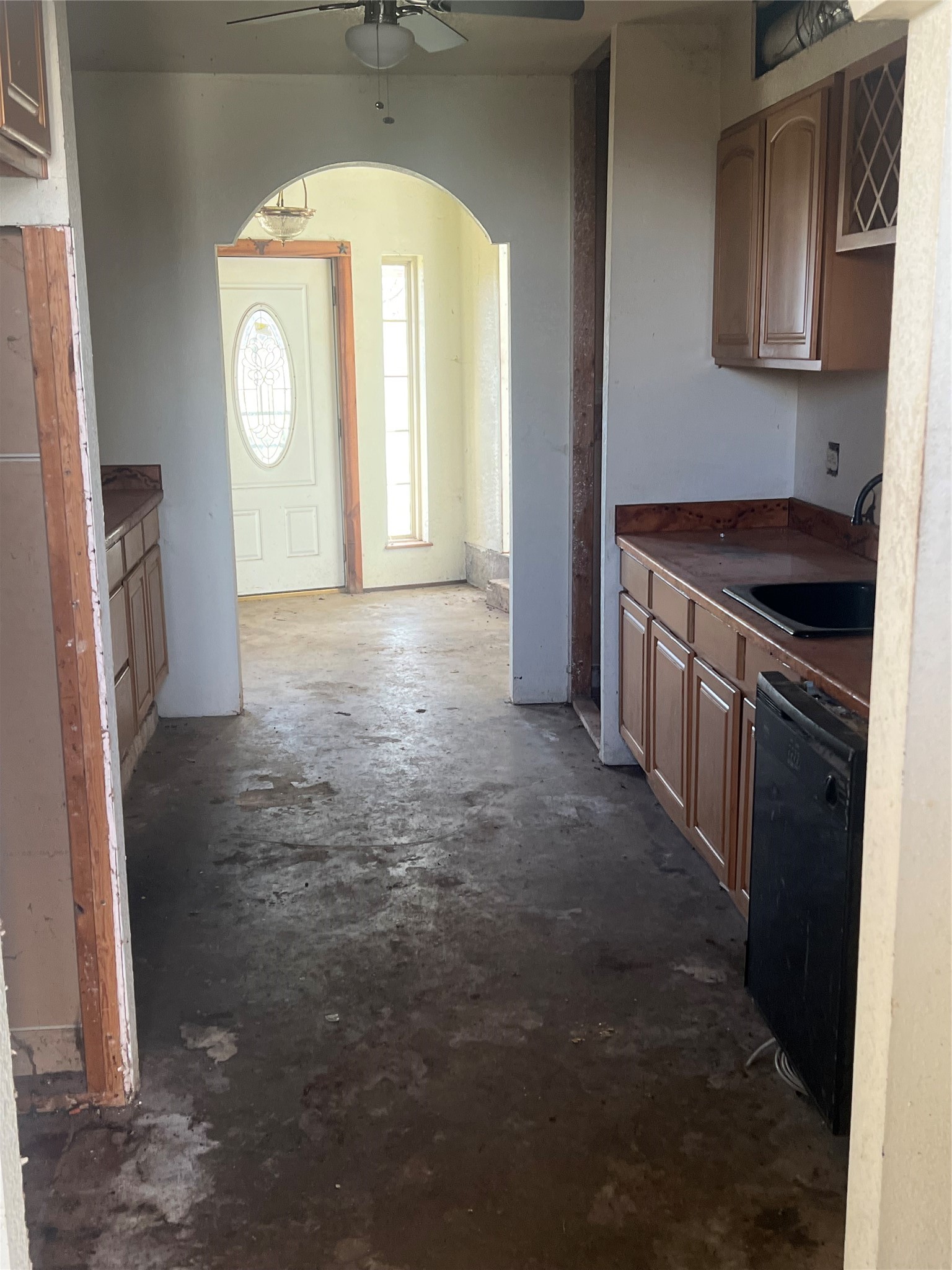 320 Windy Hill Lane, Springtown, TX, 76082