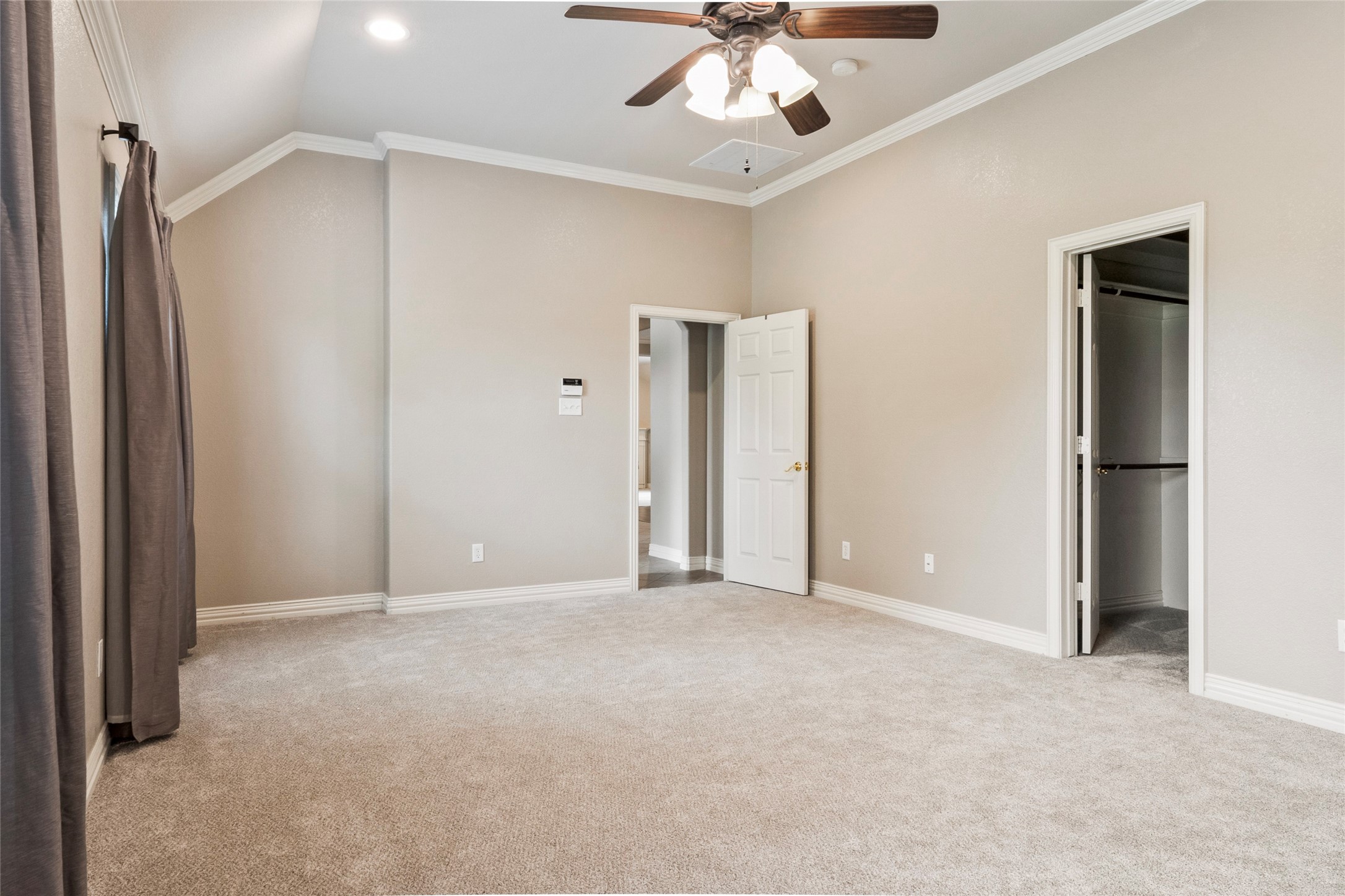 6713 Mustang Trail, Sanger, TX, 76266
