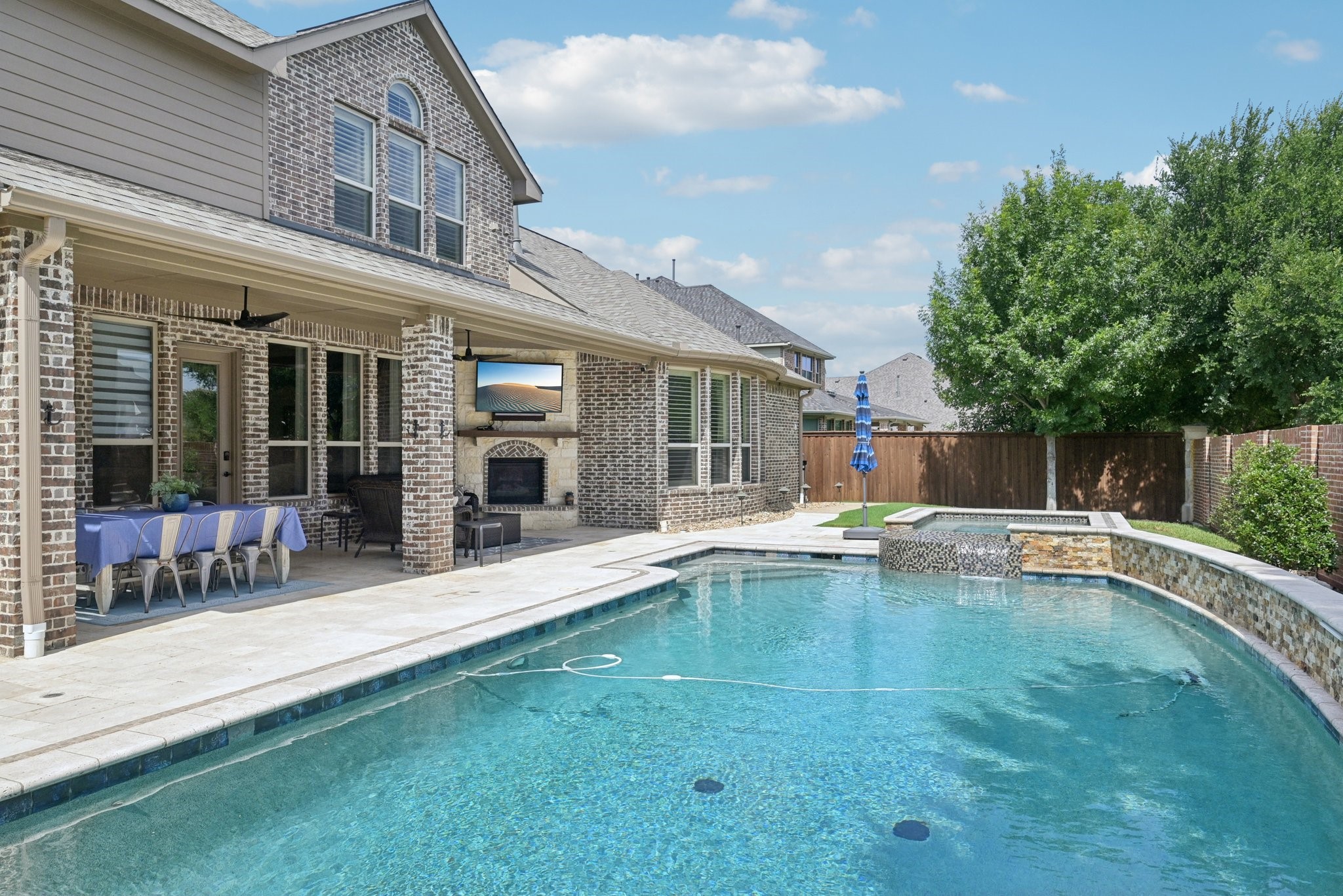 Property photo 03 of 4158 Benchmark Lane, Frisco, TX 75034 | MLS #21205881