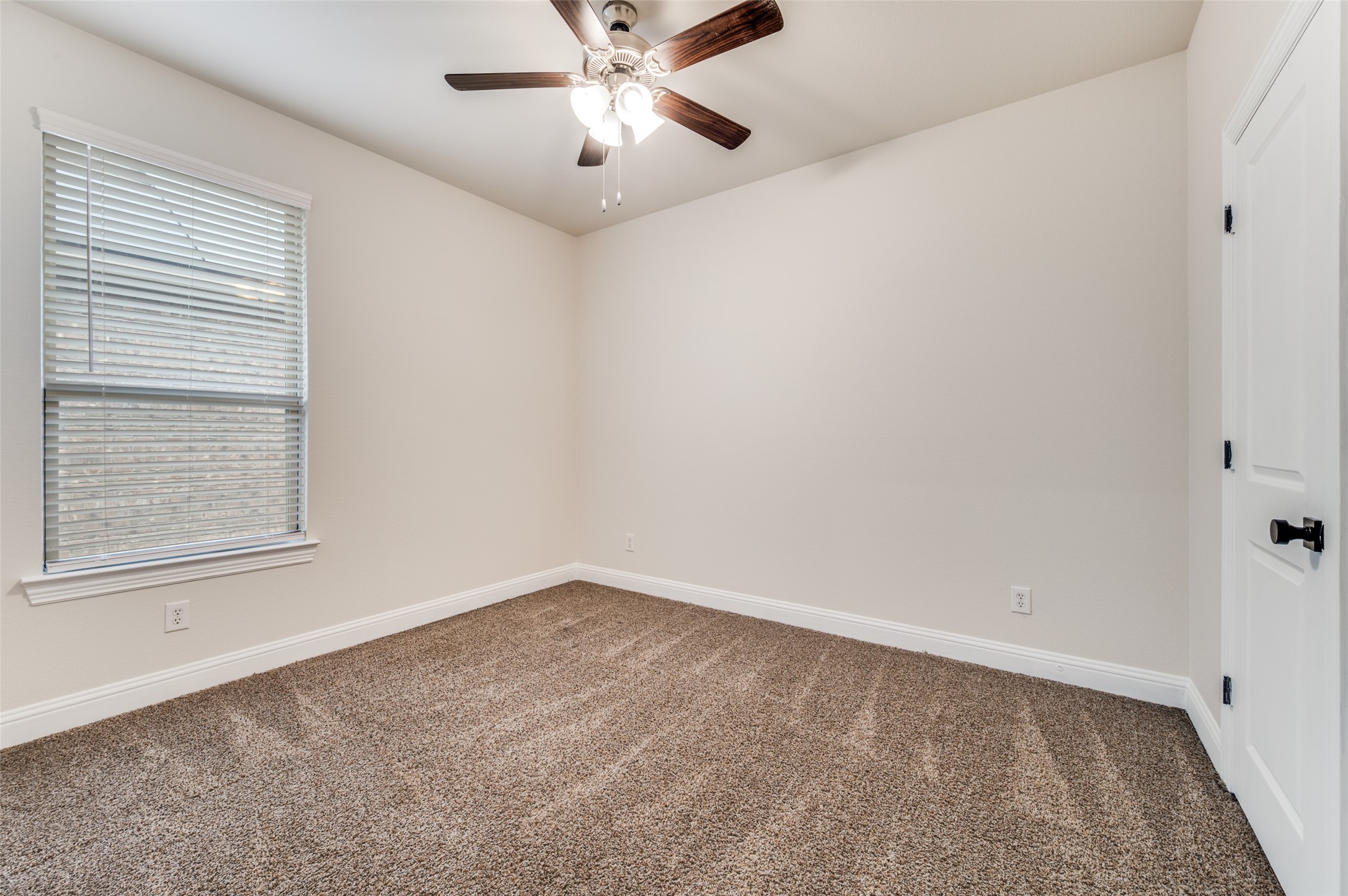 10929 Gold Pan Trail, Aubrey, TX, 76227