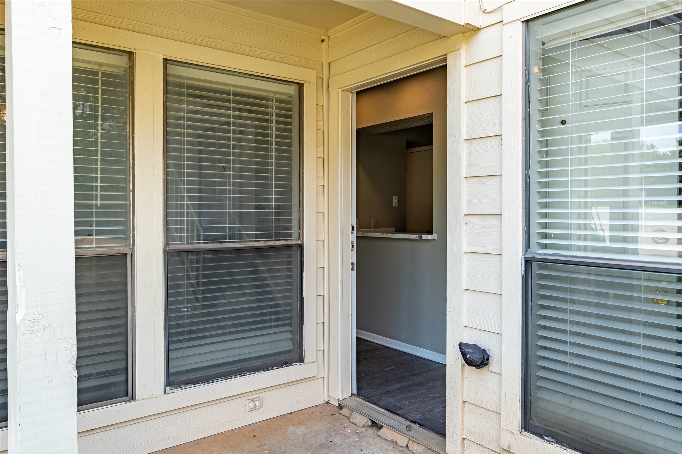 806 Treadwell Court UNIT&nbsp;B, Hurst, TX, 76053