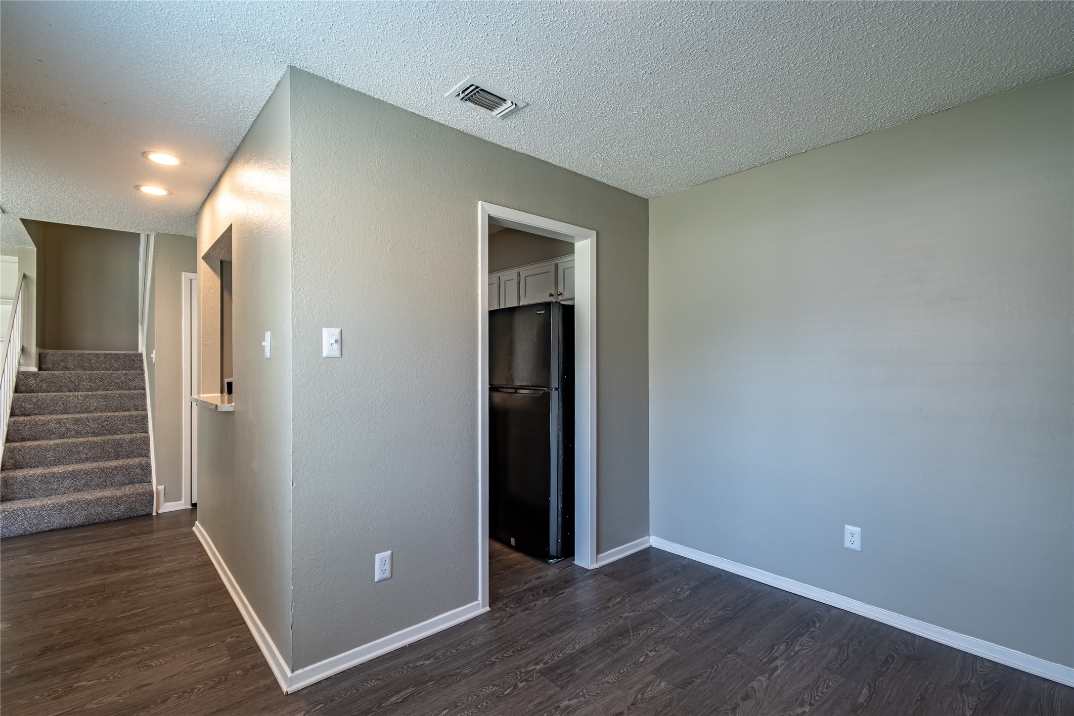 806 Treadwell Court UNIT&nbsp;B, Hurst, TX, 76053