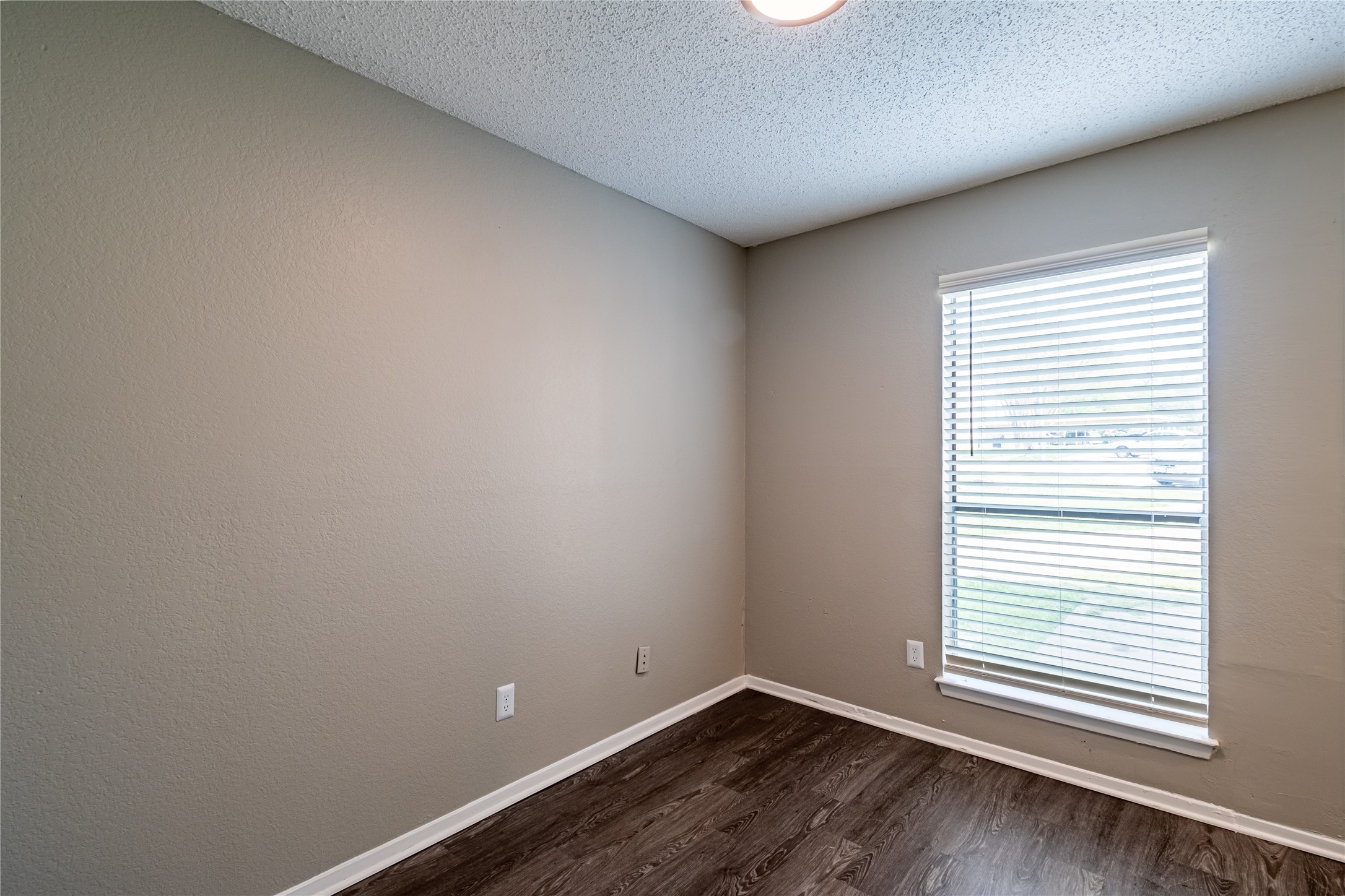 806 Treadwell Court UNIT&nbsp;B, Hurst, TX, 76053