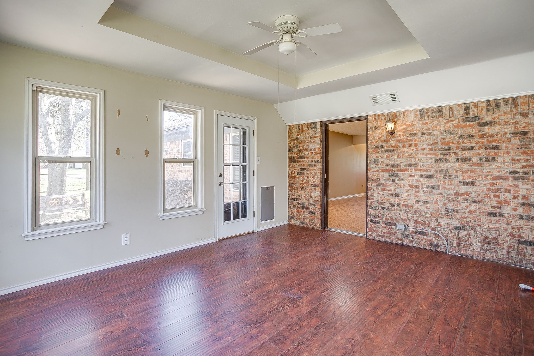 620 Donna Court, Burleson, TX, 76028