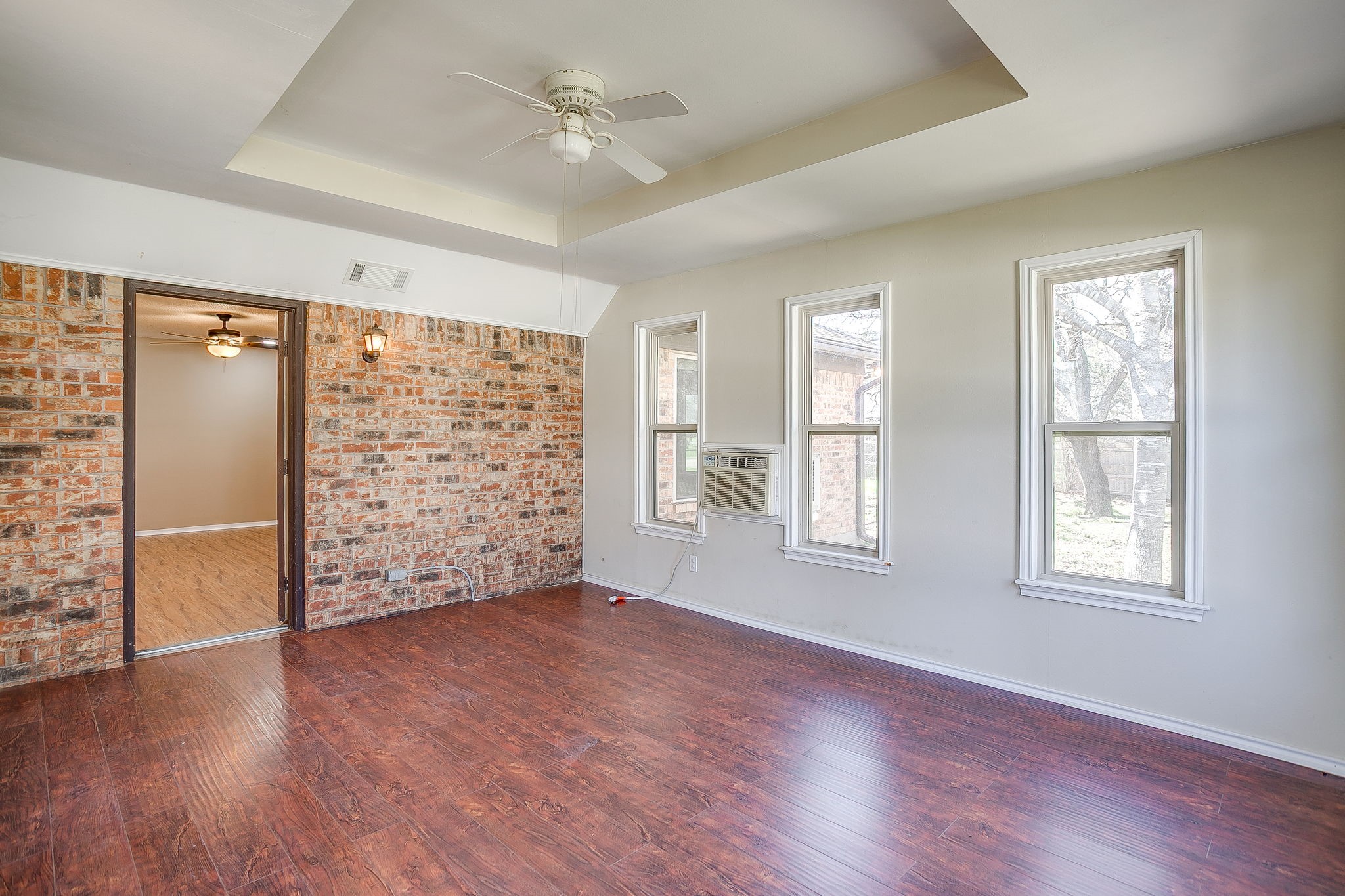 620 Donna Court, Burleson, TX, 76028
