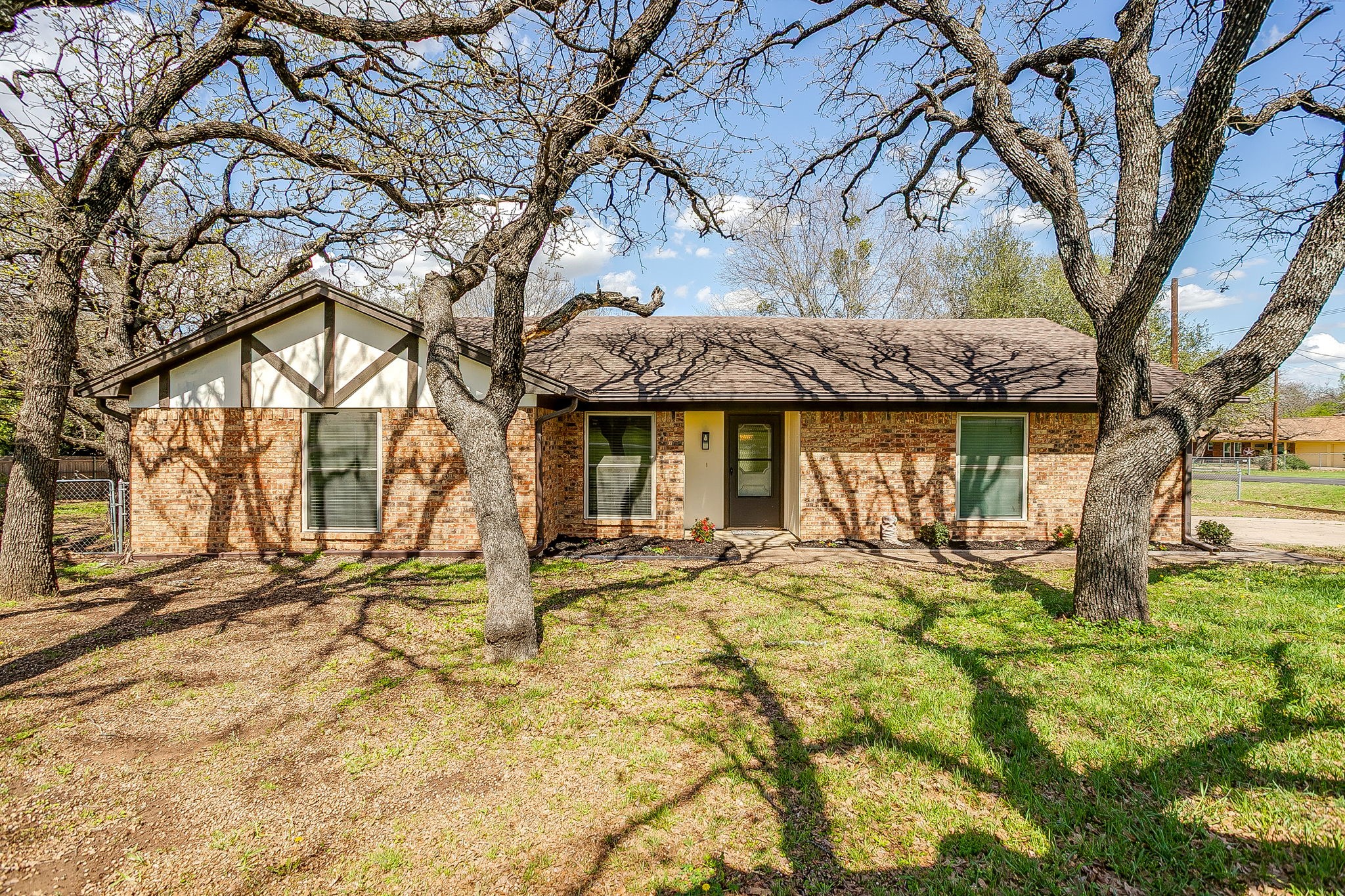 620 Donna Court, Burleson, TX, 76028
