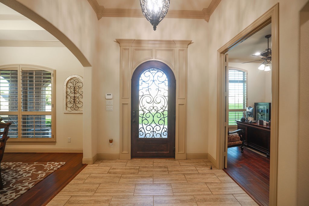 1387 Shadow Lakes Drive, Wills Point, TX, 75169