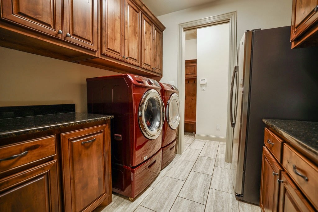 1387 Shadow Lakes Drive, Wills Point, TX, 75169