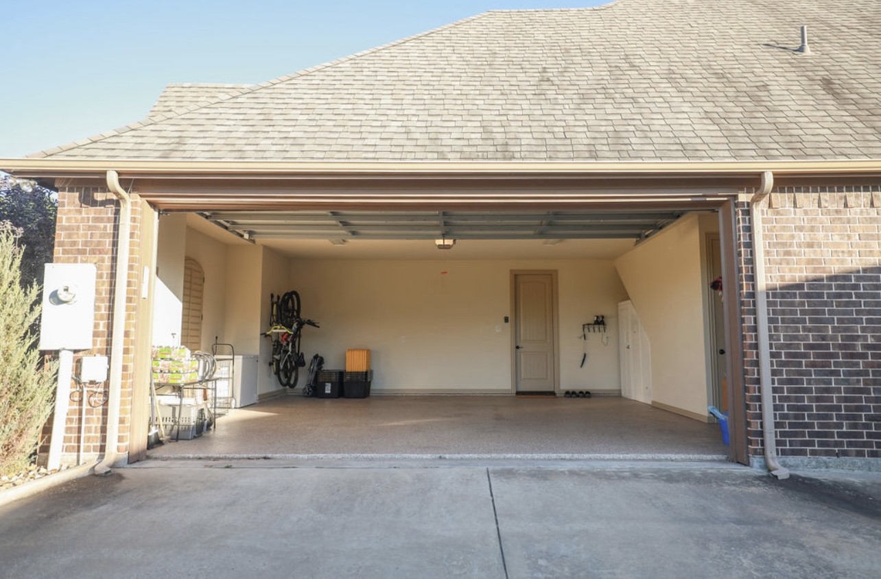 1387 Shadow Lakes Drive, Wills Point, TX, 75169