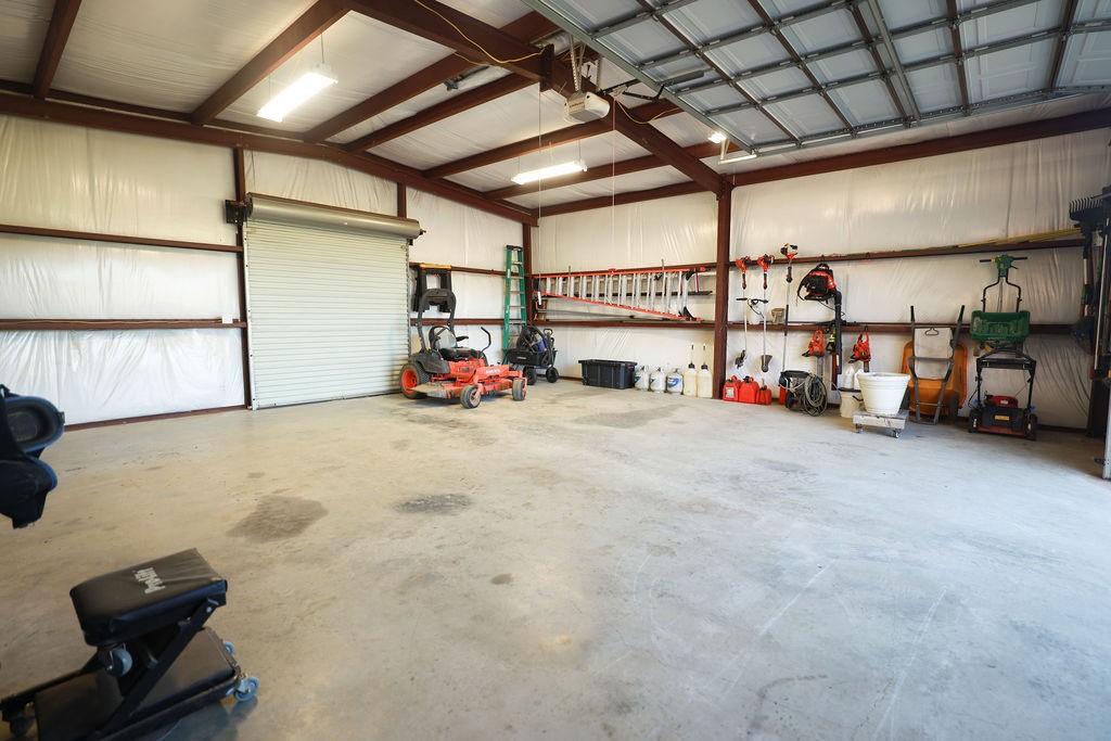 1387 Shadow Lakes Drive, Wills Point, TX, 75169