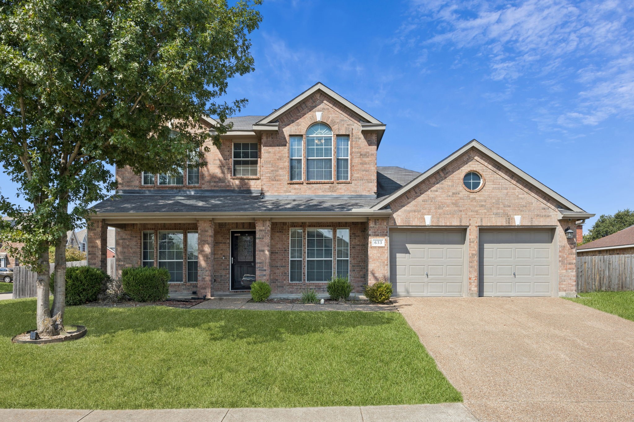 633 Daisy Drive, Desoto, TX, 75115