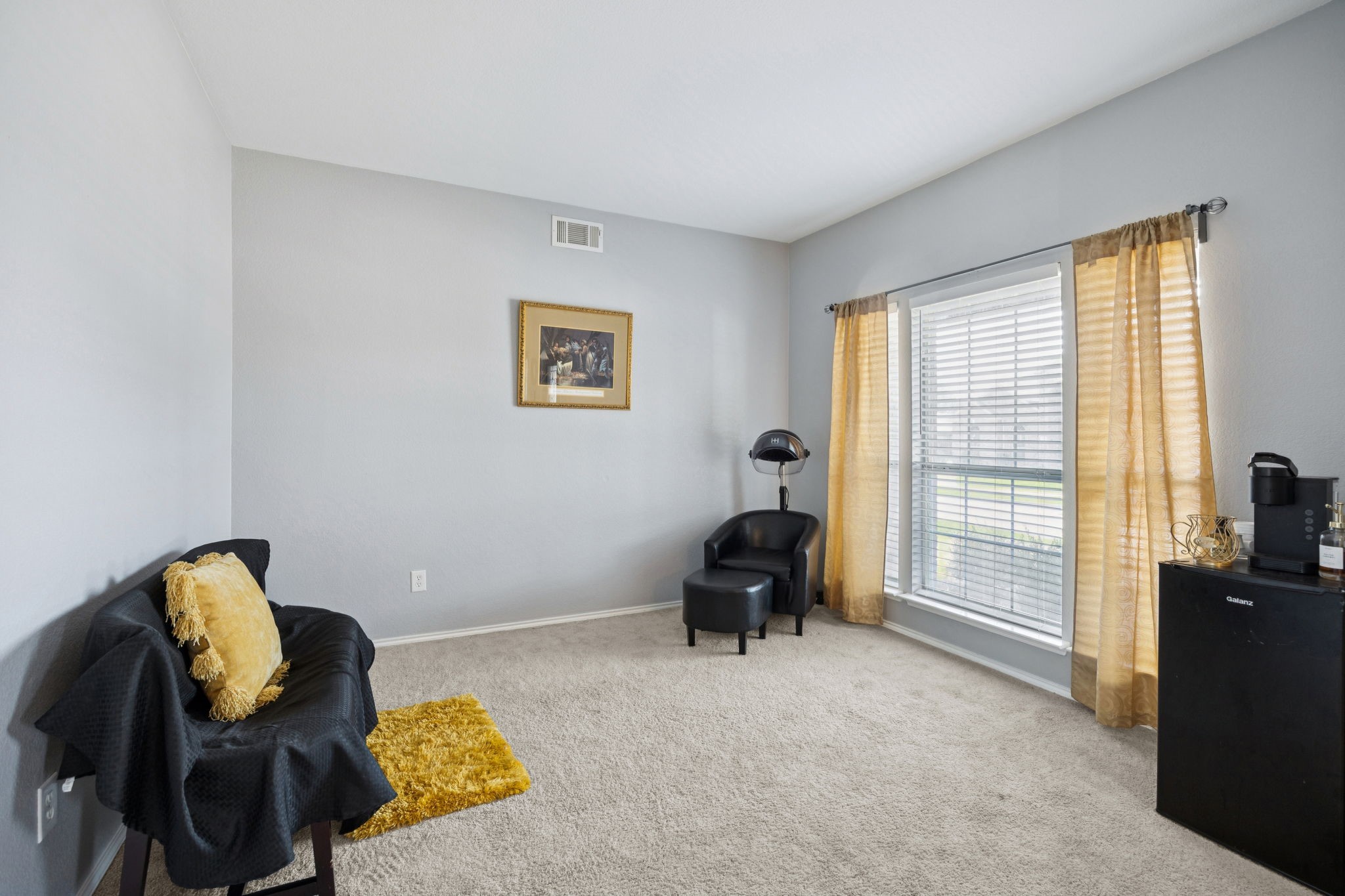 633 Daisy Drive, Desoto, TX, 75115