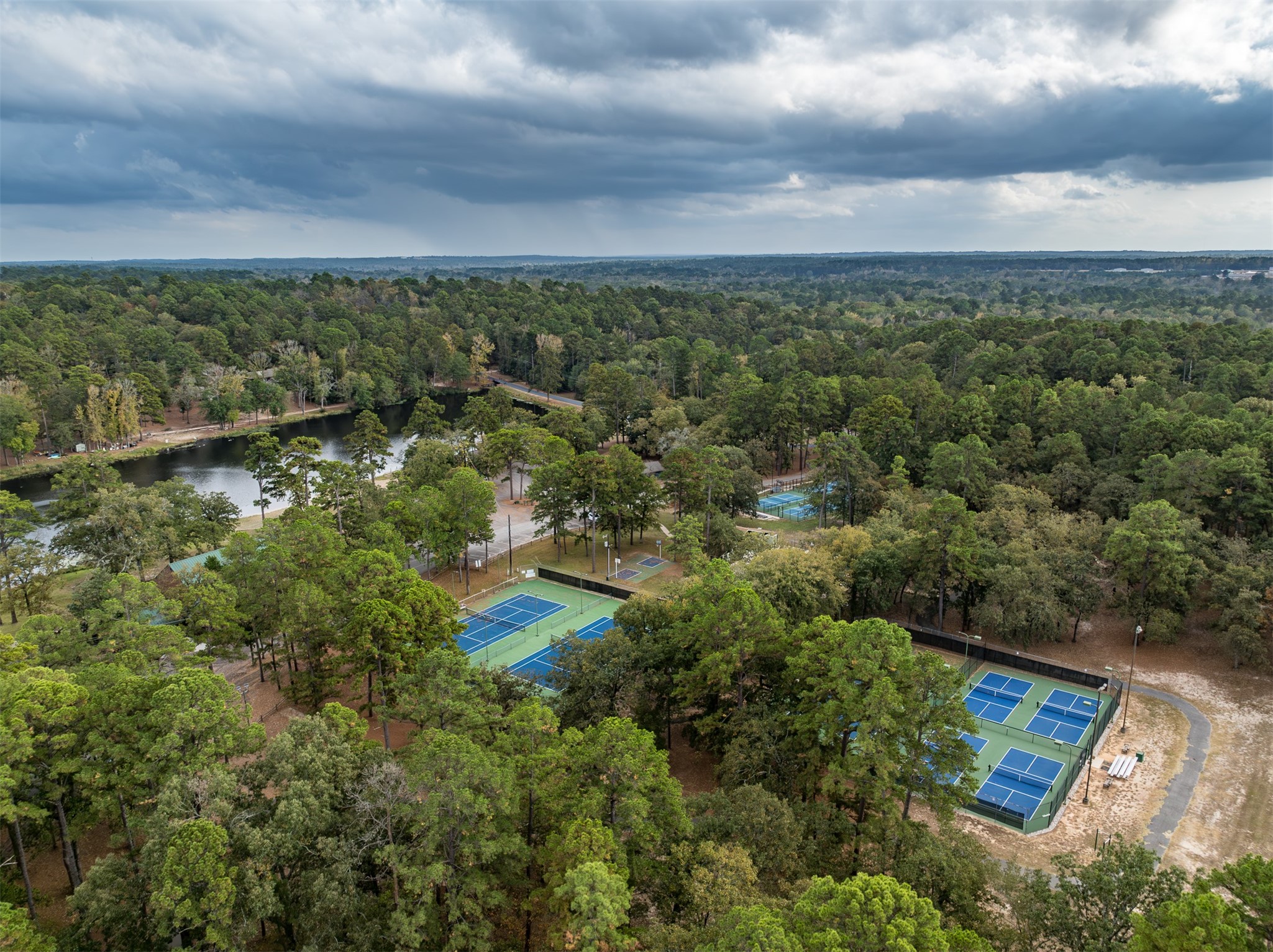 188 Candlelight Path, Hawkins, TX, 75765