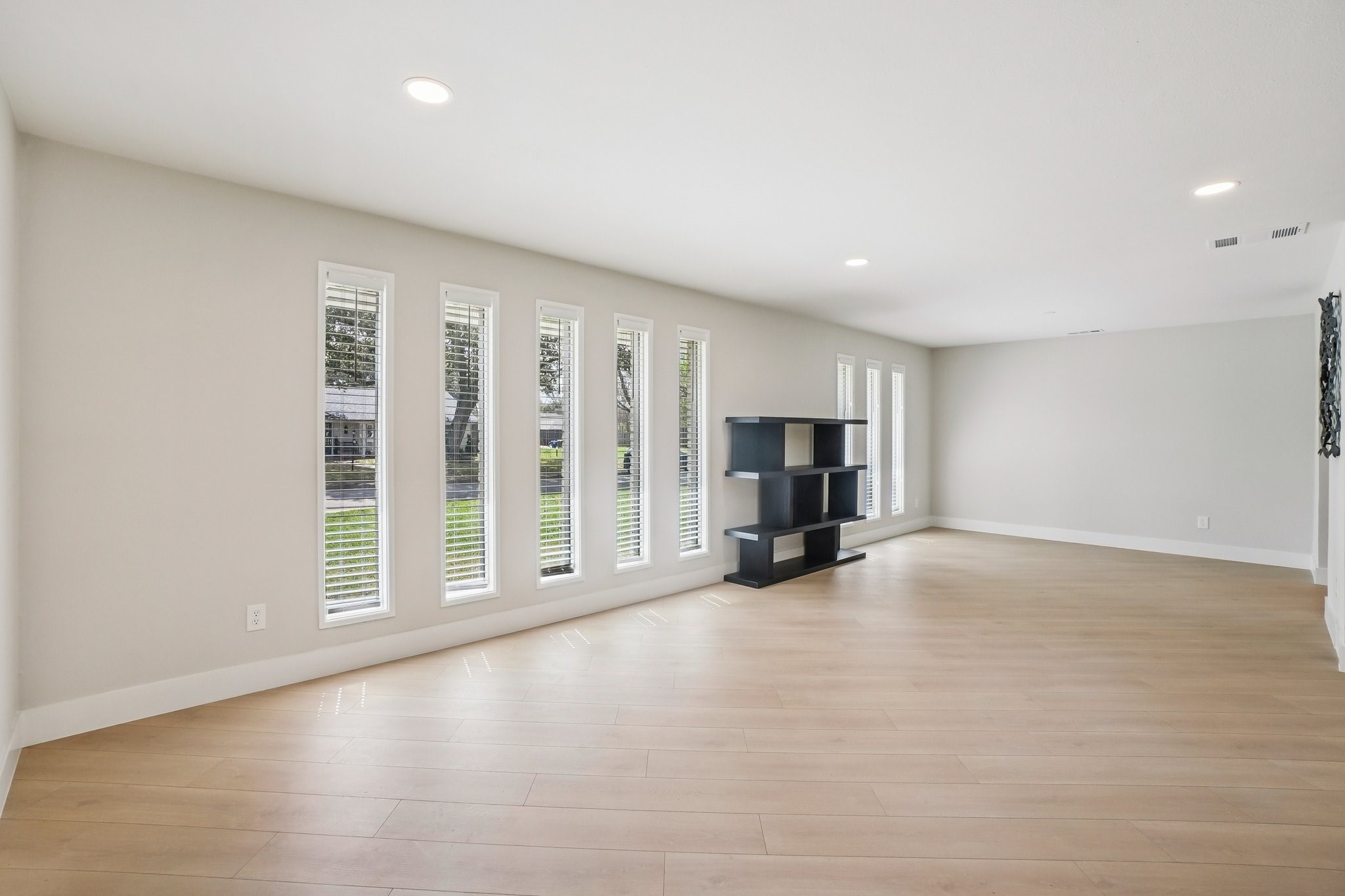 3237 Timberview Road, Dallas, TX, 75229