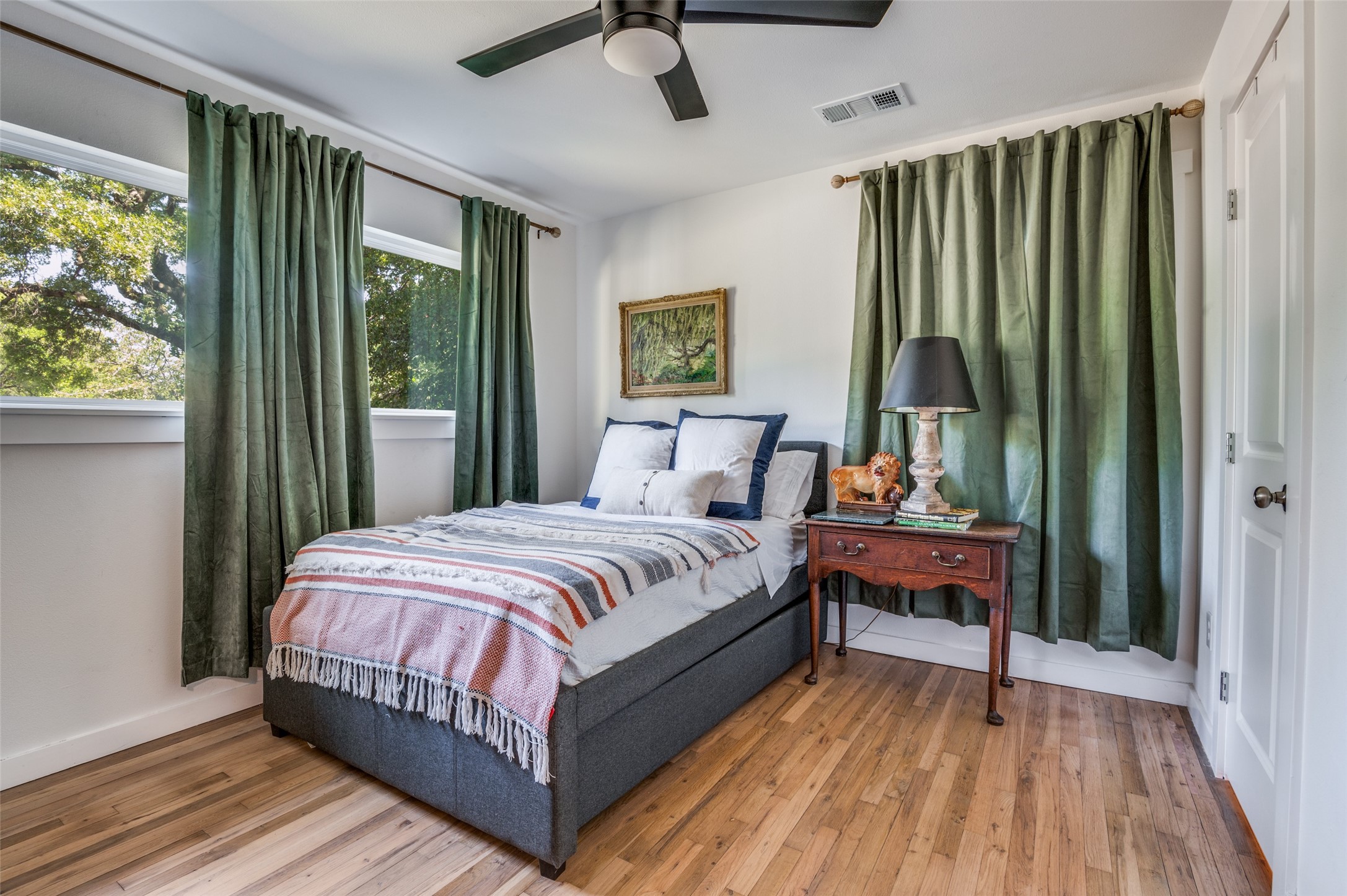 2728 Sunset Avenue, Dallas, TX, 75211