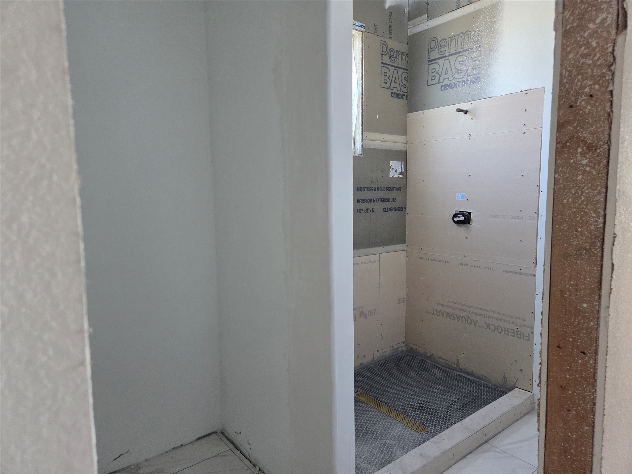 237 Barry Country Court, Barry, TX, 75102