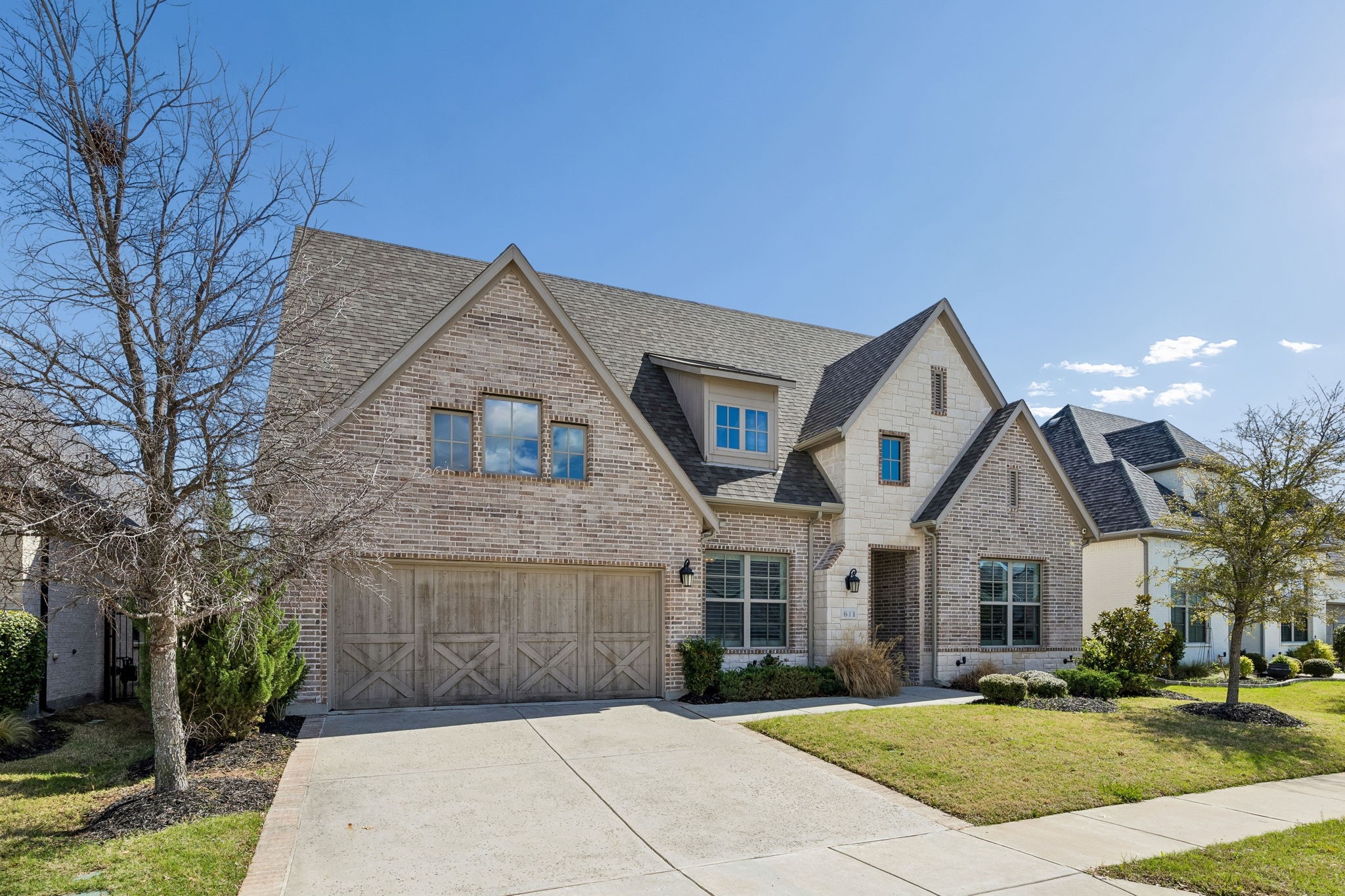 Property photo 02 of 611 Broadhurst Lane, Prosper, TX 75078 | MLS #21206597