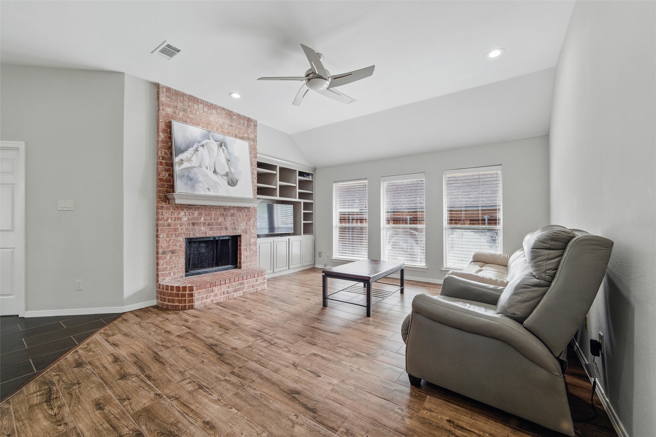 3402 Blue Forest Drive, Arlington, TX, 76001