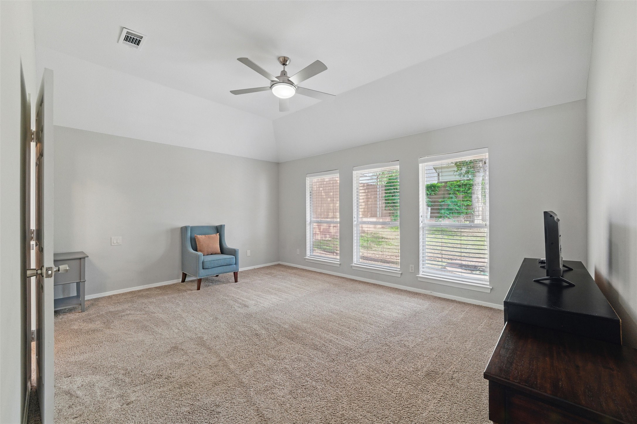 3402 Blue Forest Drive, Arlington, TX, 76001