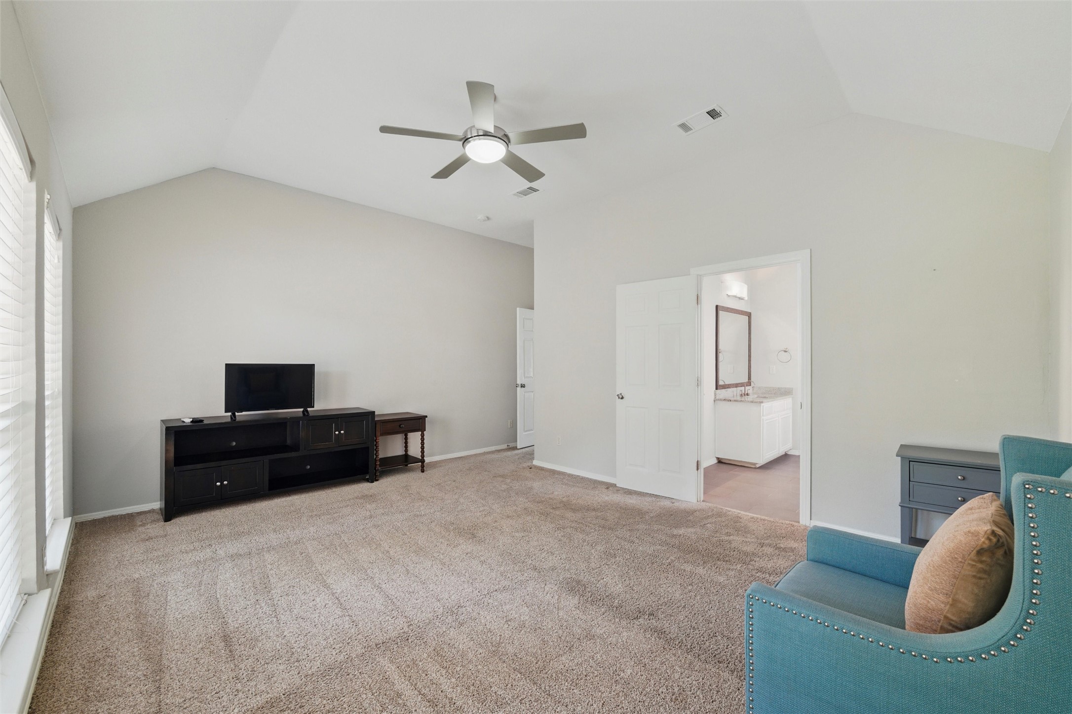 3402 Blue Forest Drive, Arlington, TX, 76001