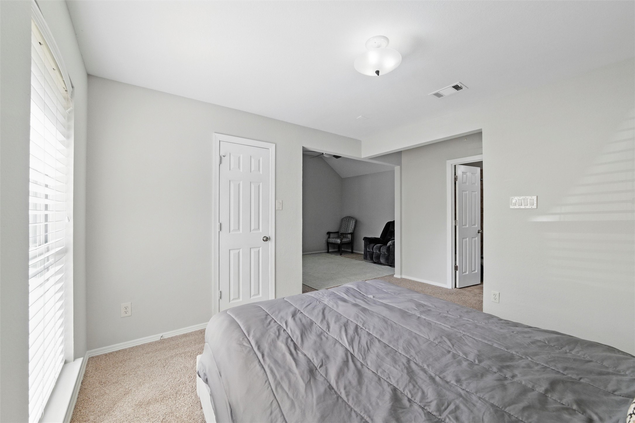 3402 Blue Forest Drive, Arlington, TX, 76001
