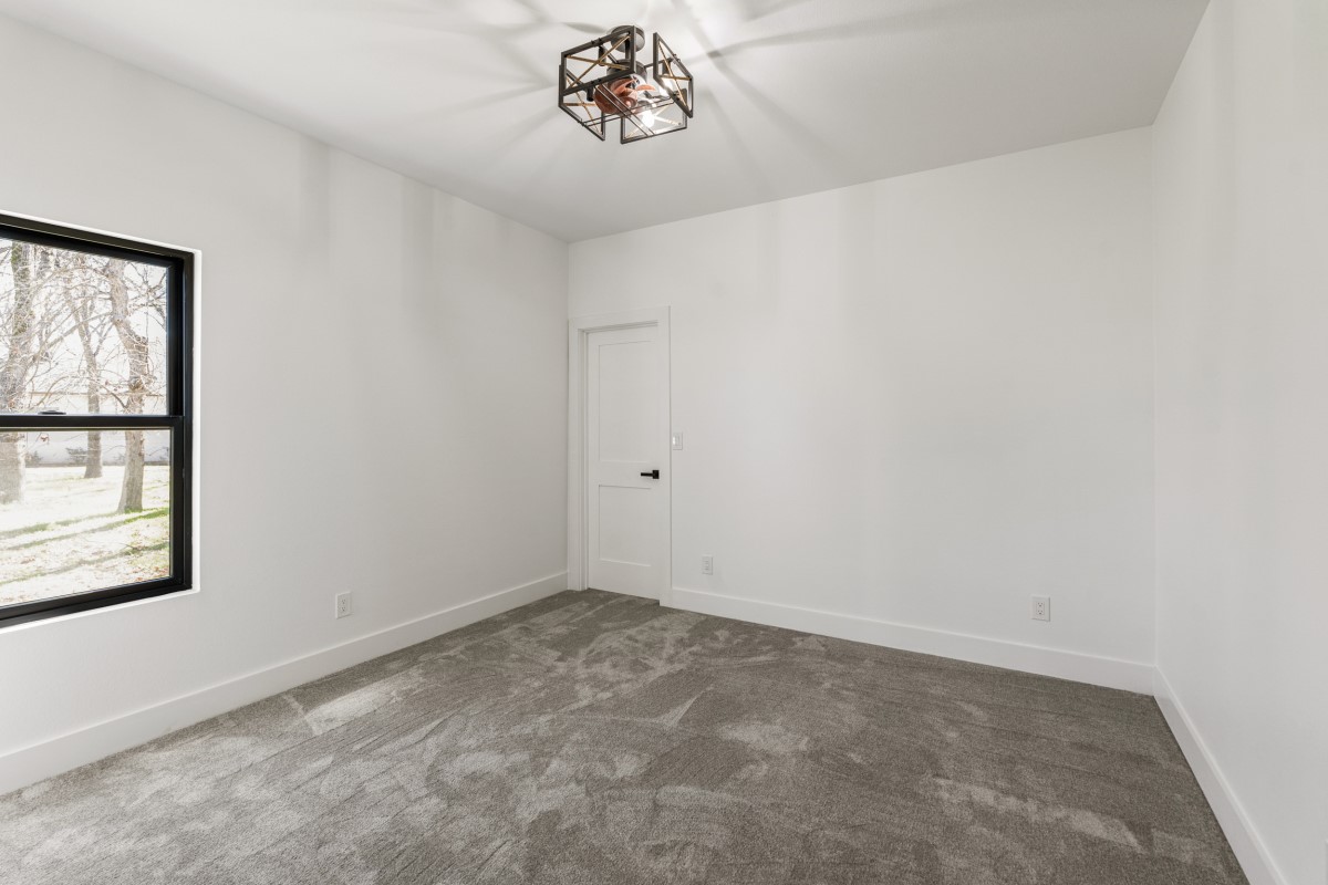 649 Enchanted Isles Drive, Mabank, TX, 75156