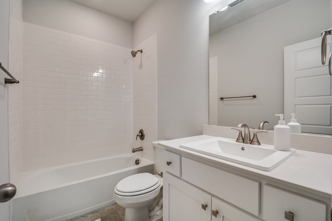 2204 Maverick Way, Mesquite, TX, 75149