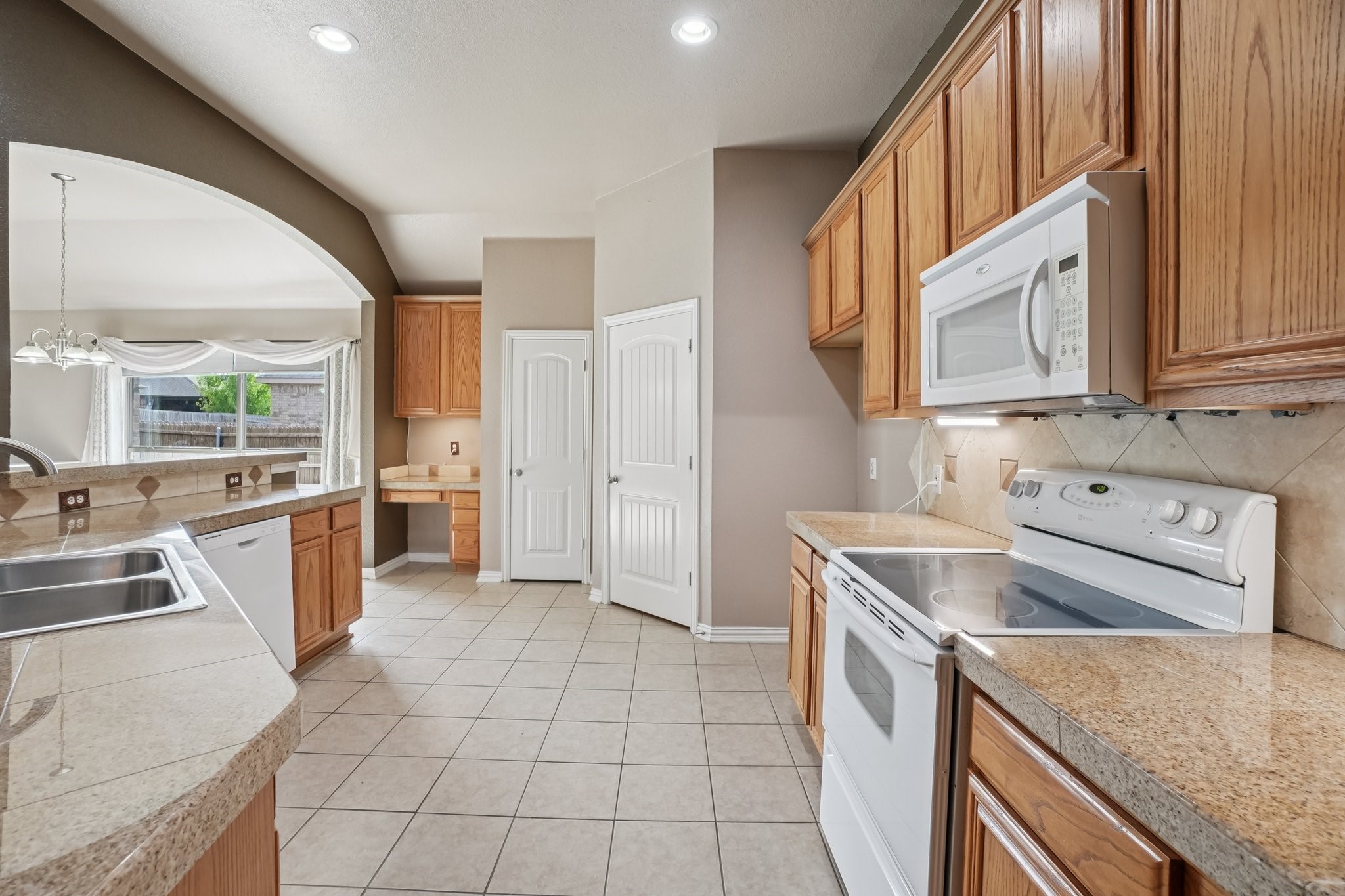 36 Heron Drive, Sanger, TX, 76266