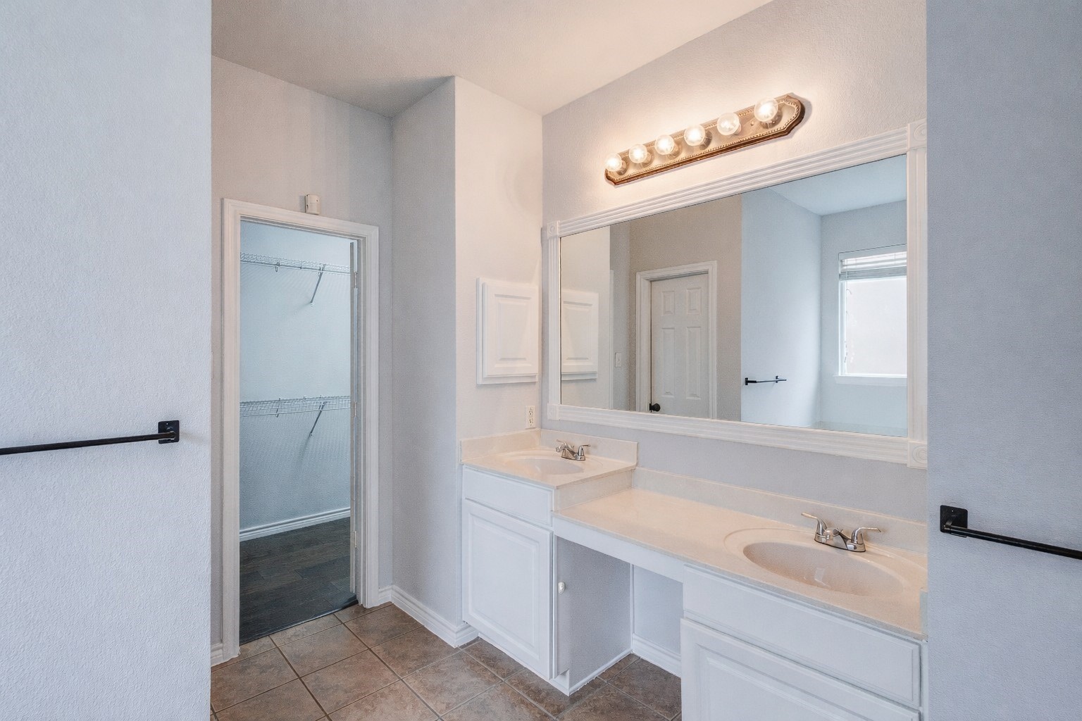 2728 Cameron Bay Drive, Lewisville, TX, 75056