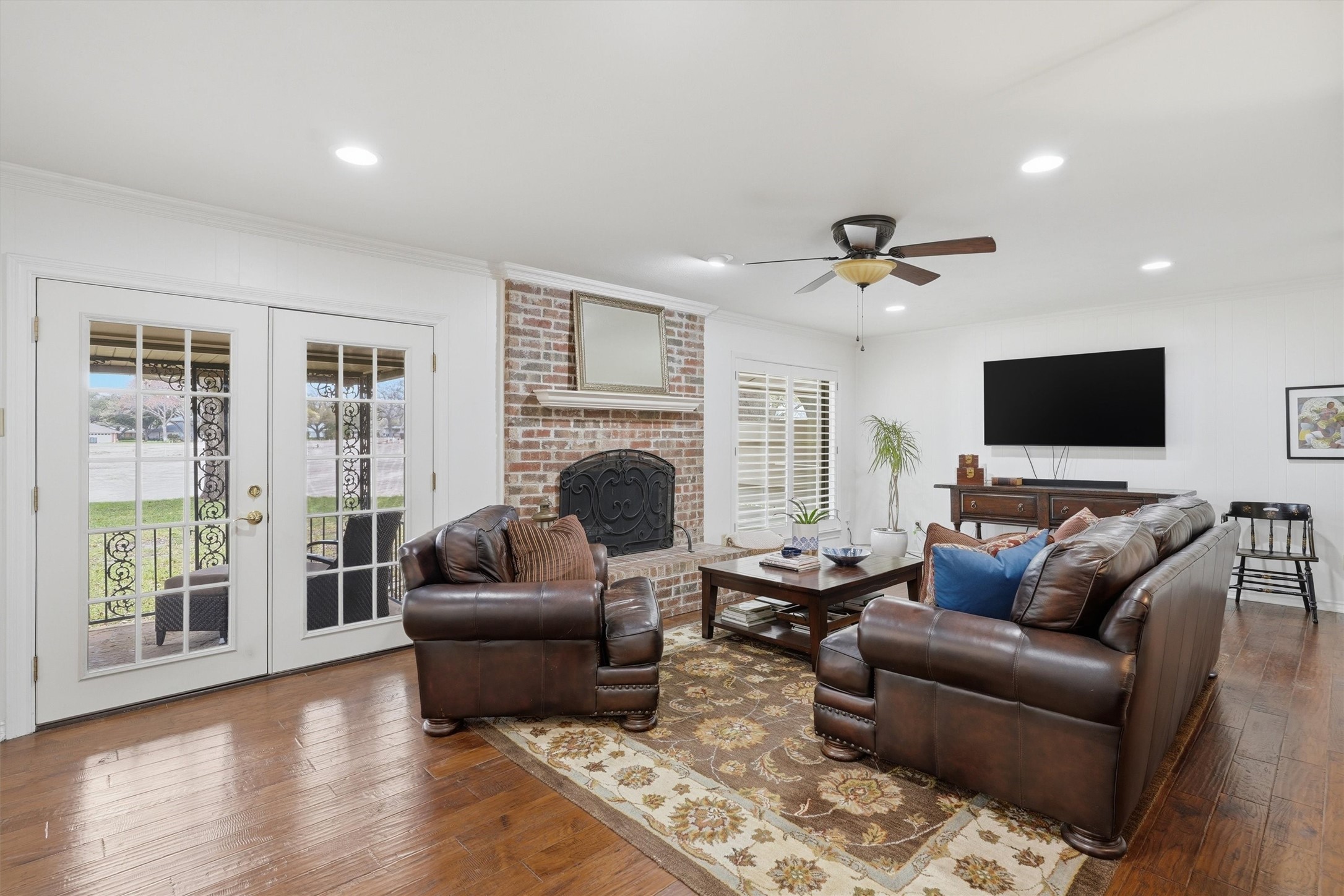 79 One Main Place, Benbrook, TX, 76126