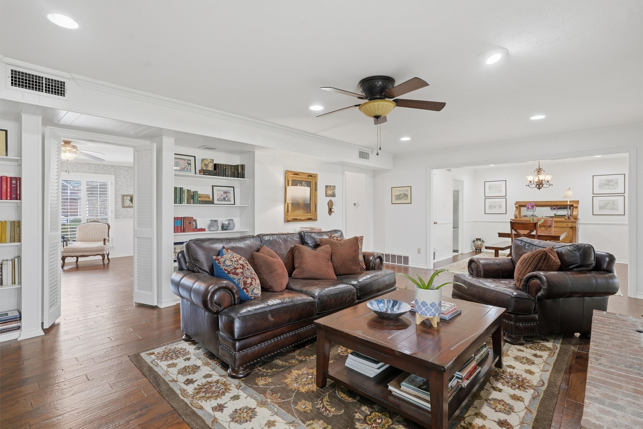 79 One Main Place, Benbrook, TX, 76126
