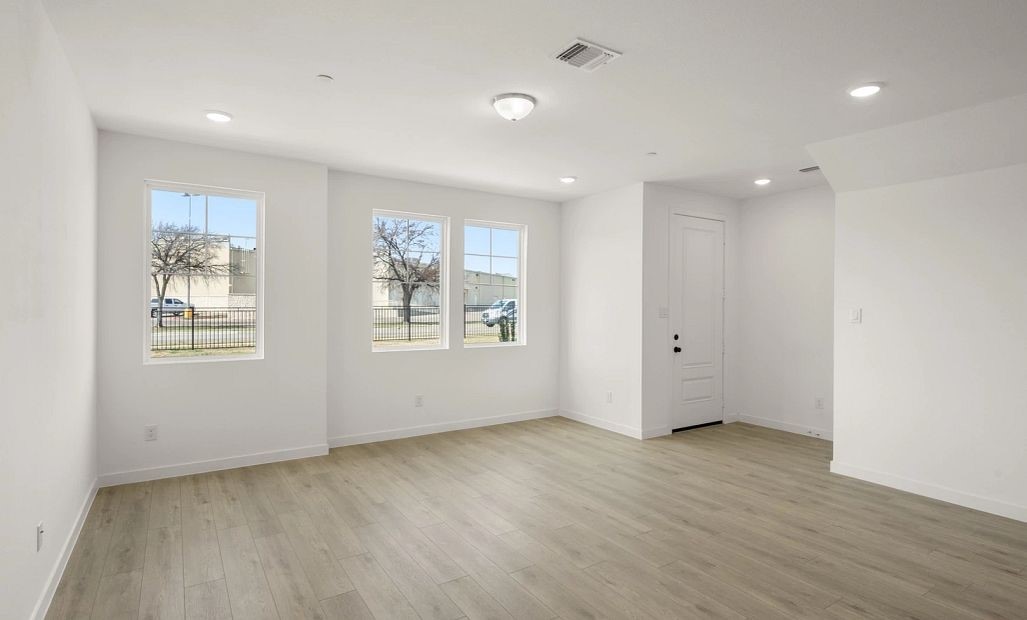 5708 Lakeview Drive, Watauga, TX, 76148