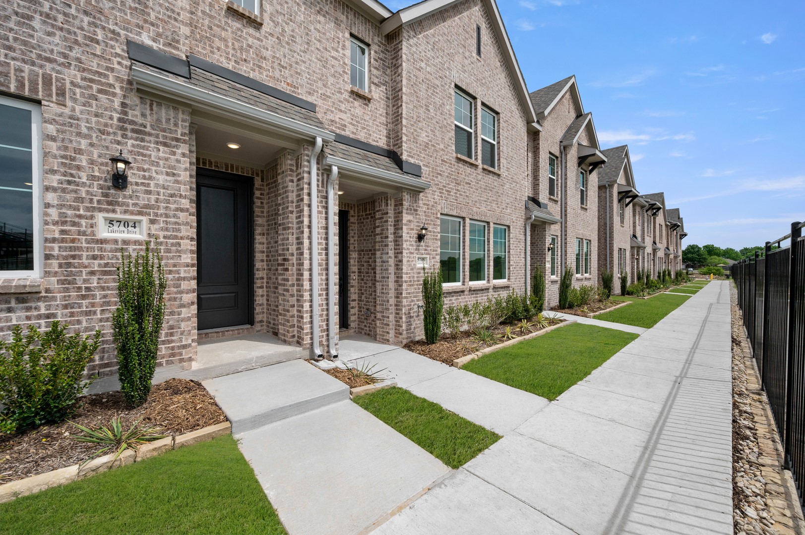 5708 Lakeview Drive, Watauga, TX, 76148