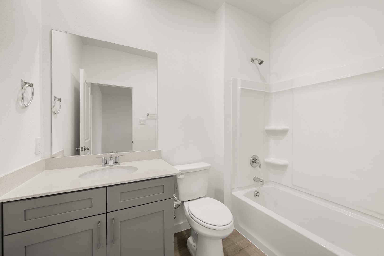 5708 Lakeview Drive, Watauga, TX, 76148