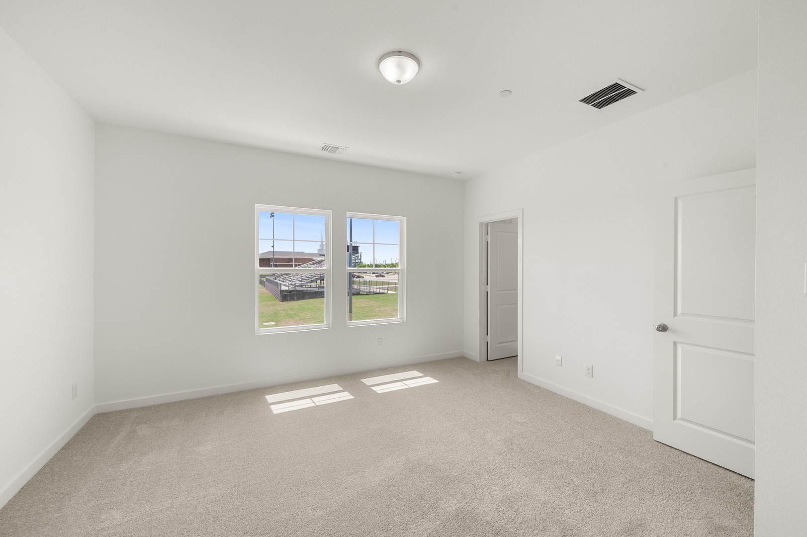5708 Lakeview Drive, Watauga, TX, 76148