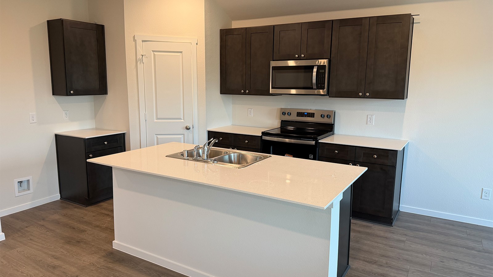 Property photo 02 of 508 American Elm Drive, Josephine, TX 75189 | MLS #21207751
