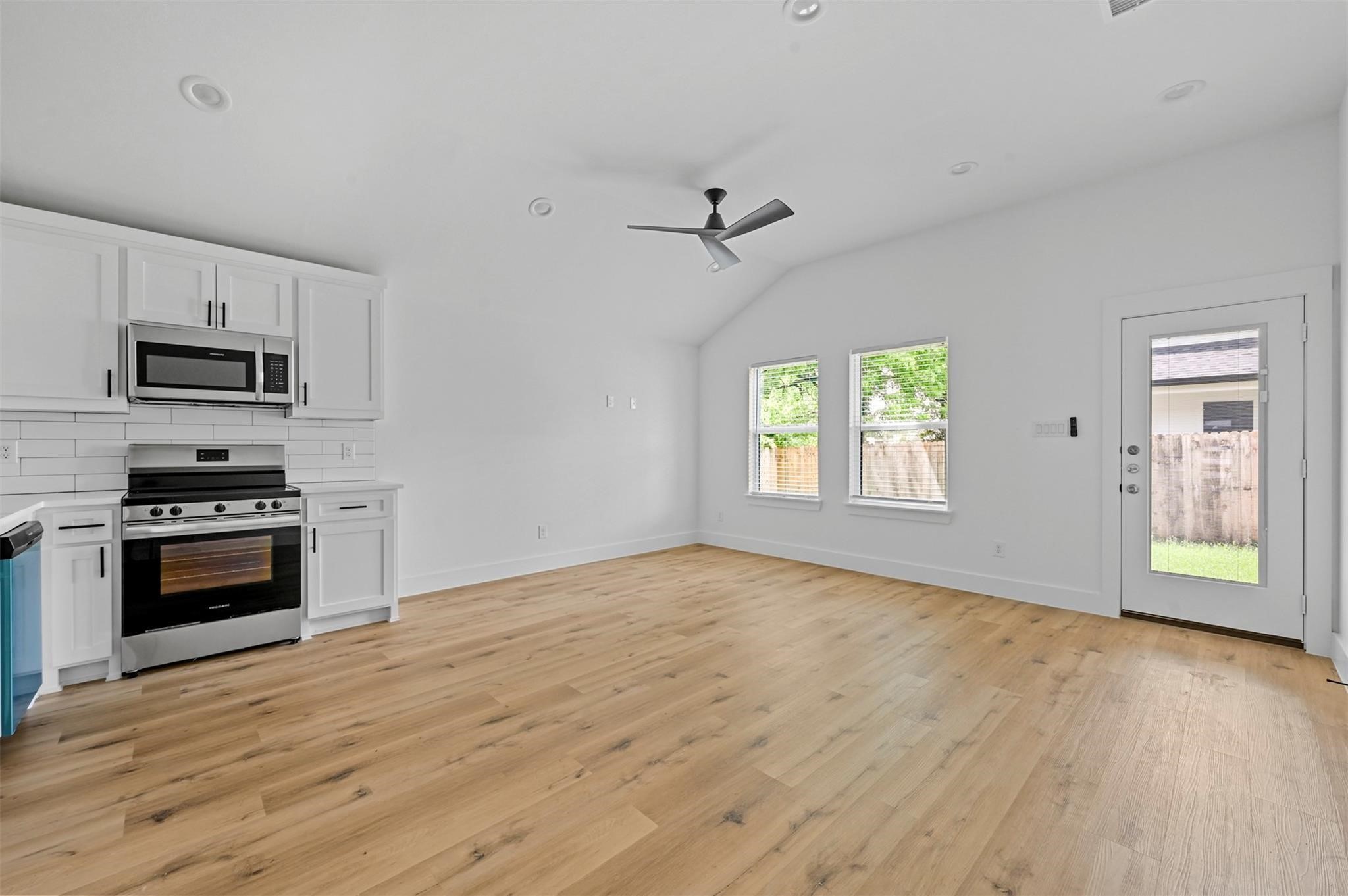 2005 Bourland Street UNIT&nbsp;B, Greenville, TX, 75401