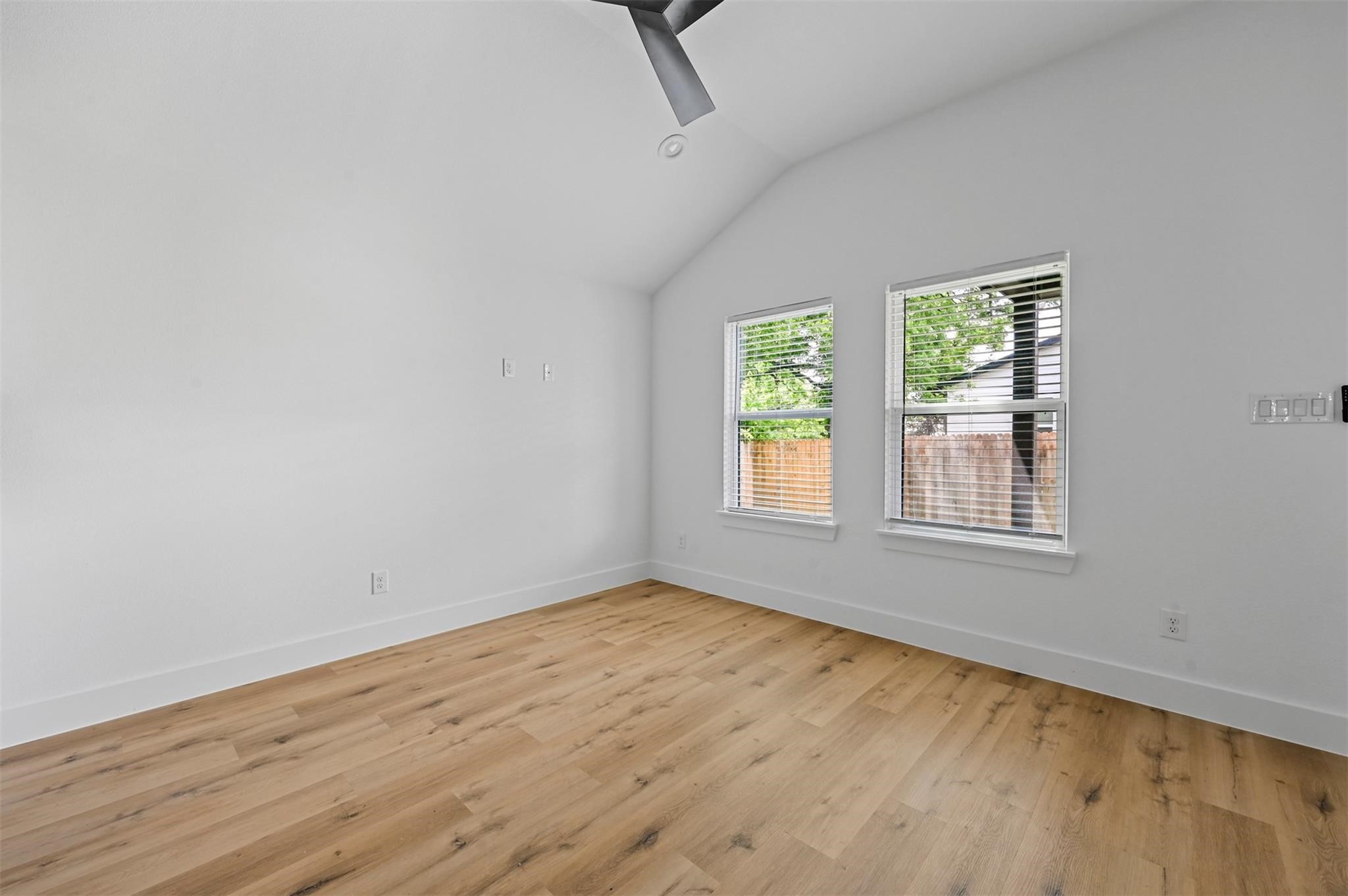 2005 Bourland Street UNIT&nbsp;B, Greenville, TX, 75401