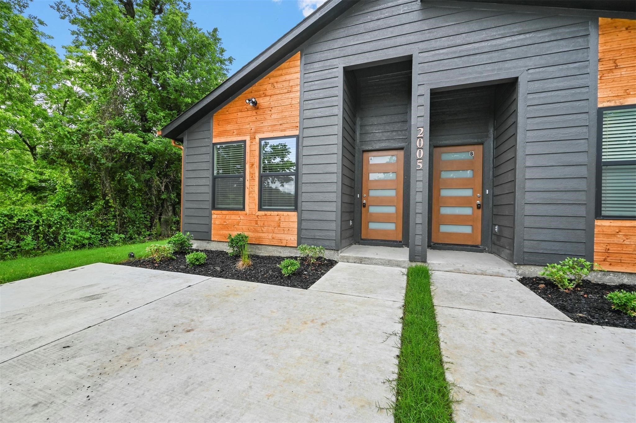 2005 Bourland Street UNIT&nbsp;B, Greenville, TX, 75401